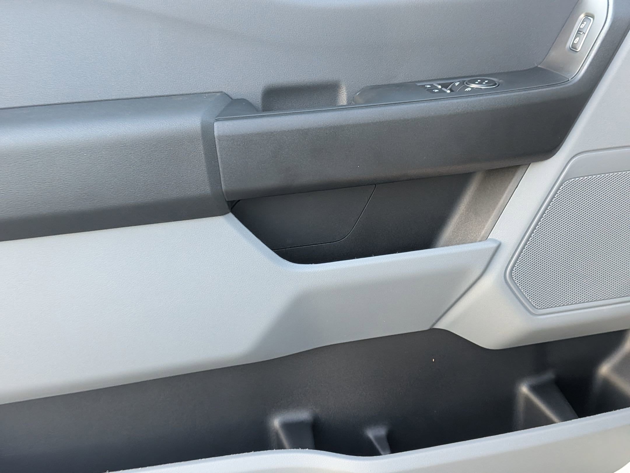 2026 FORD F-550 - Image 12