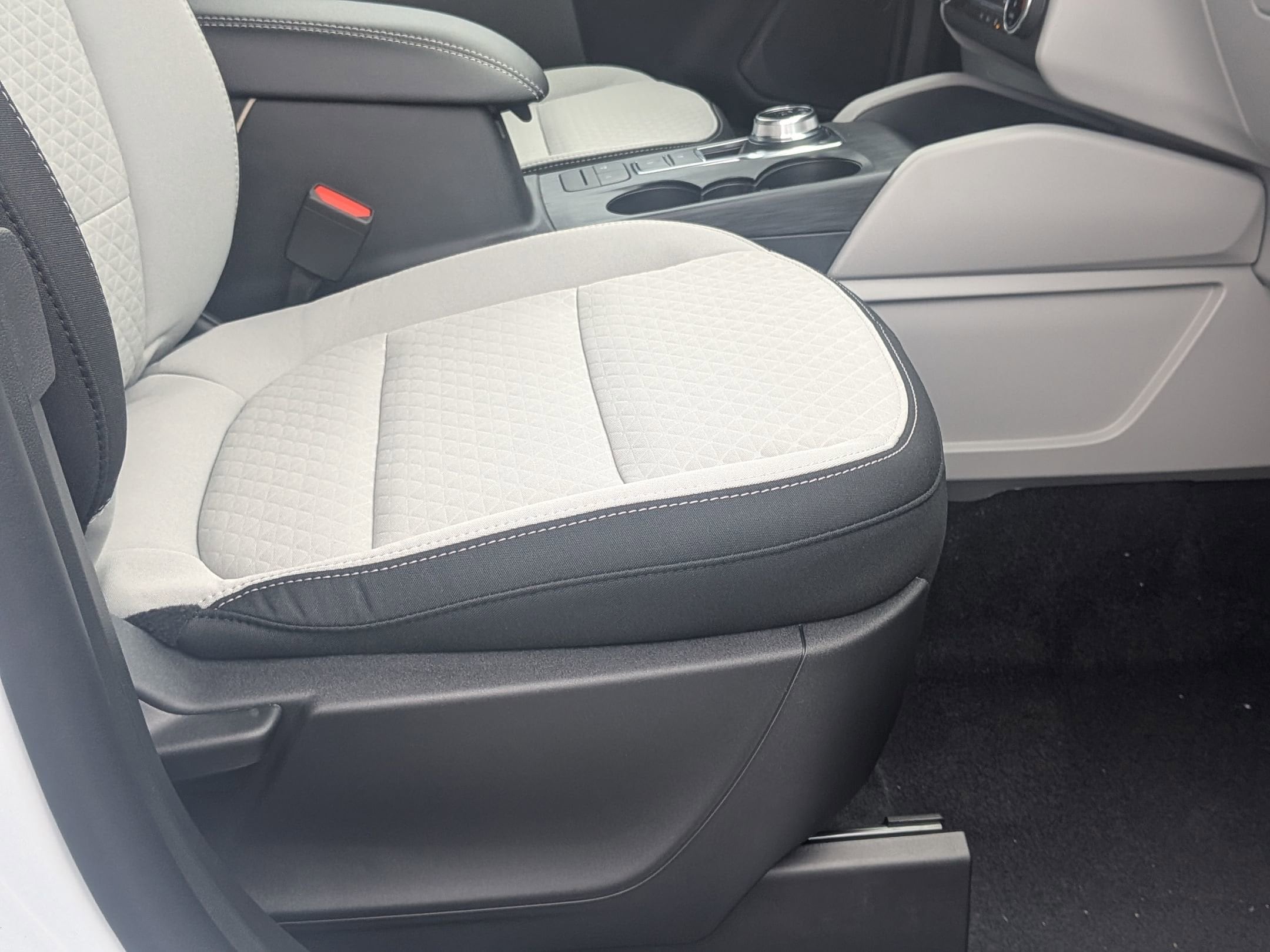 2026 FORD ESCAPE - Image 27