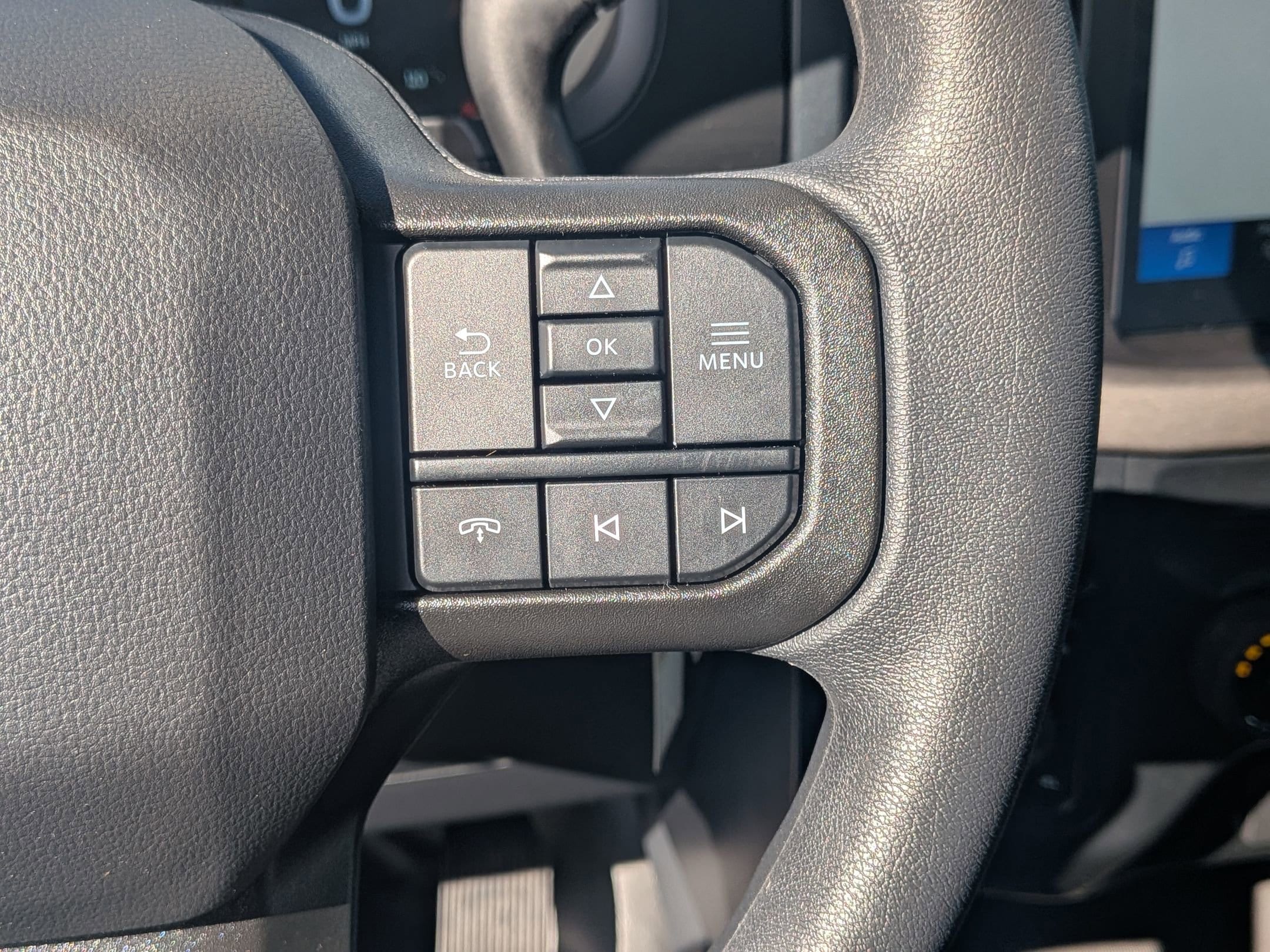 2025 FORD F-150 - Image 15