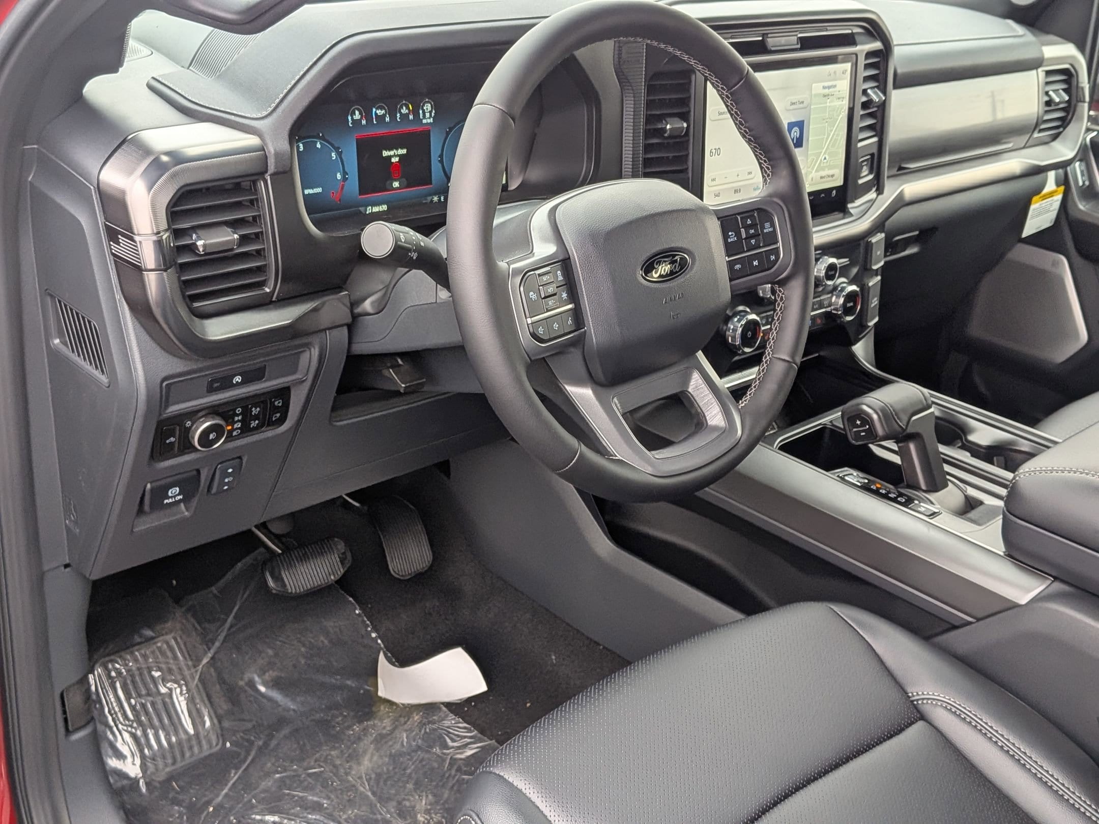 2025 FORD F-150 - Image 10