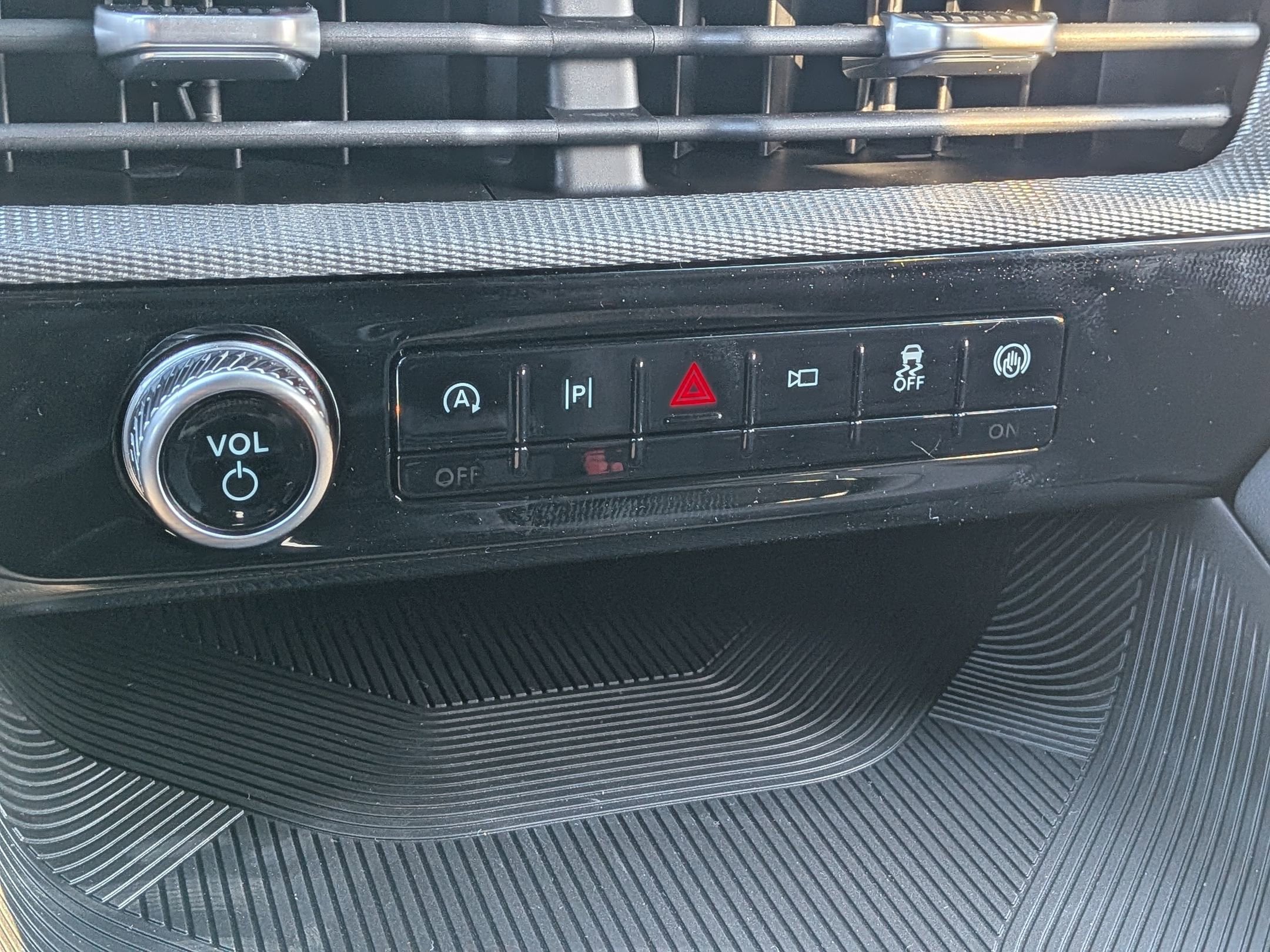 2026 FORD EXPLORER - Image 19