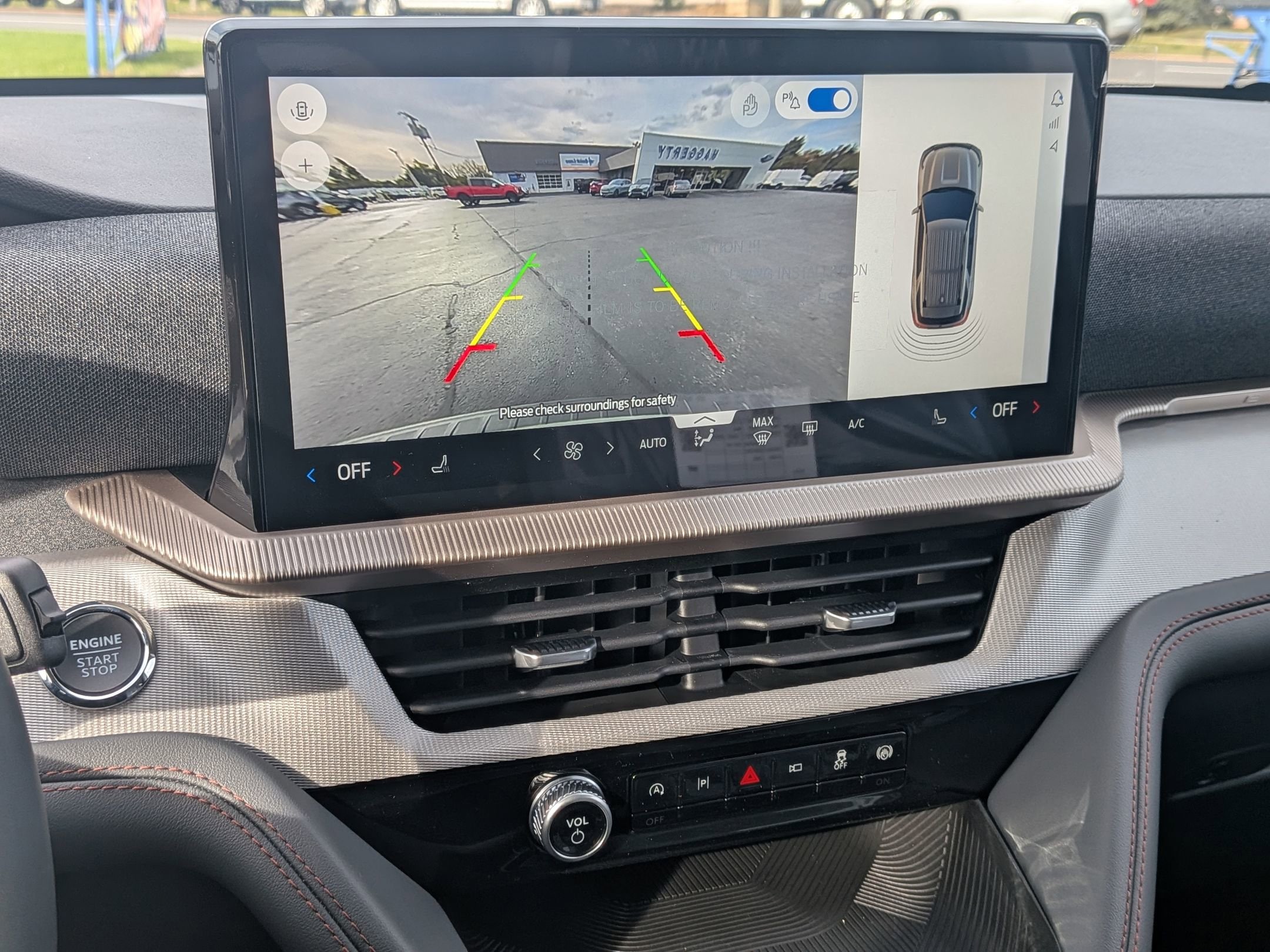 2026 FORD EXPLORER - Image 18