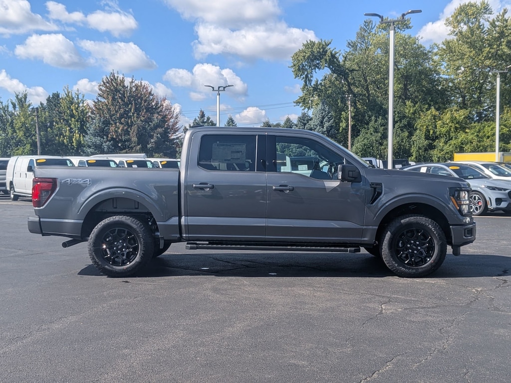 New 2025 Ford F-150 XLT 4WD SuperCrew 5.5 Box XLT 4WD SuperCrew 5.5 Box
