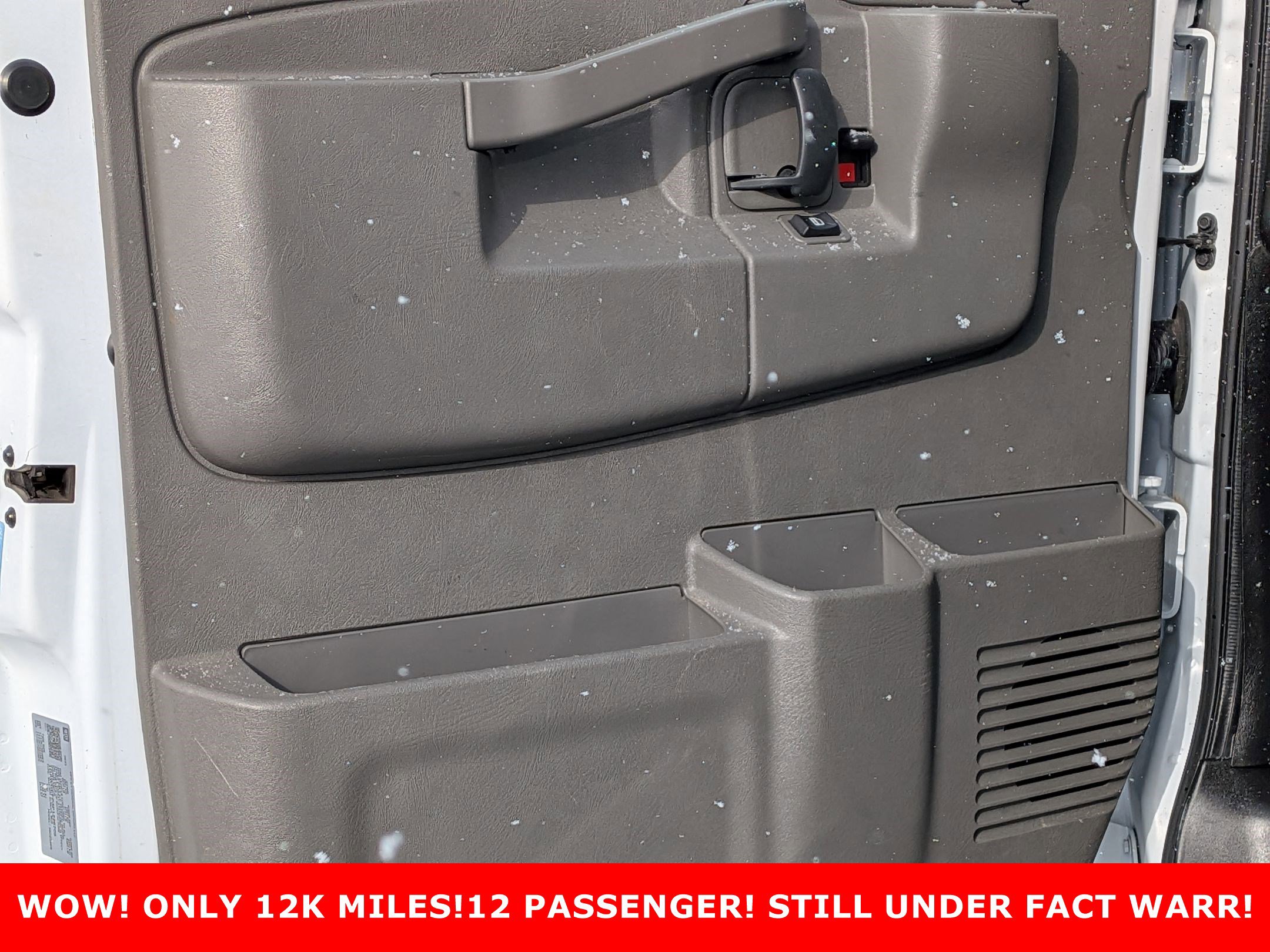 2023 CHEVROLET EXPRESS - Image 12