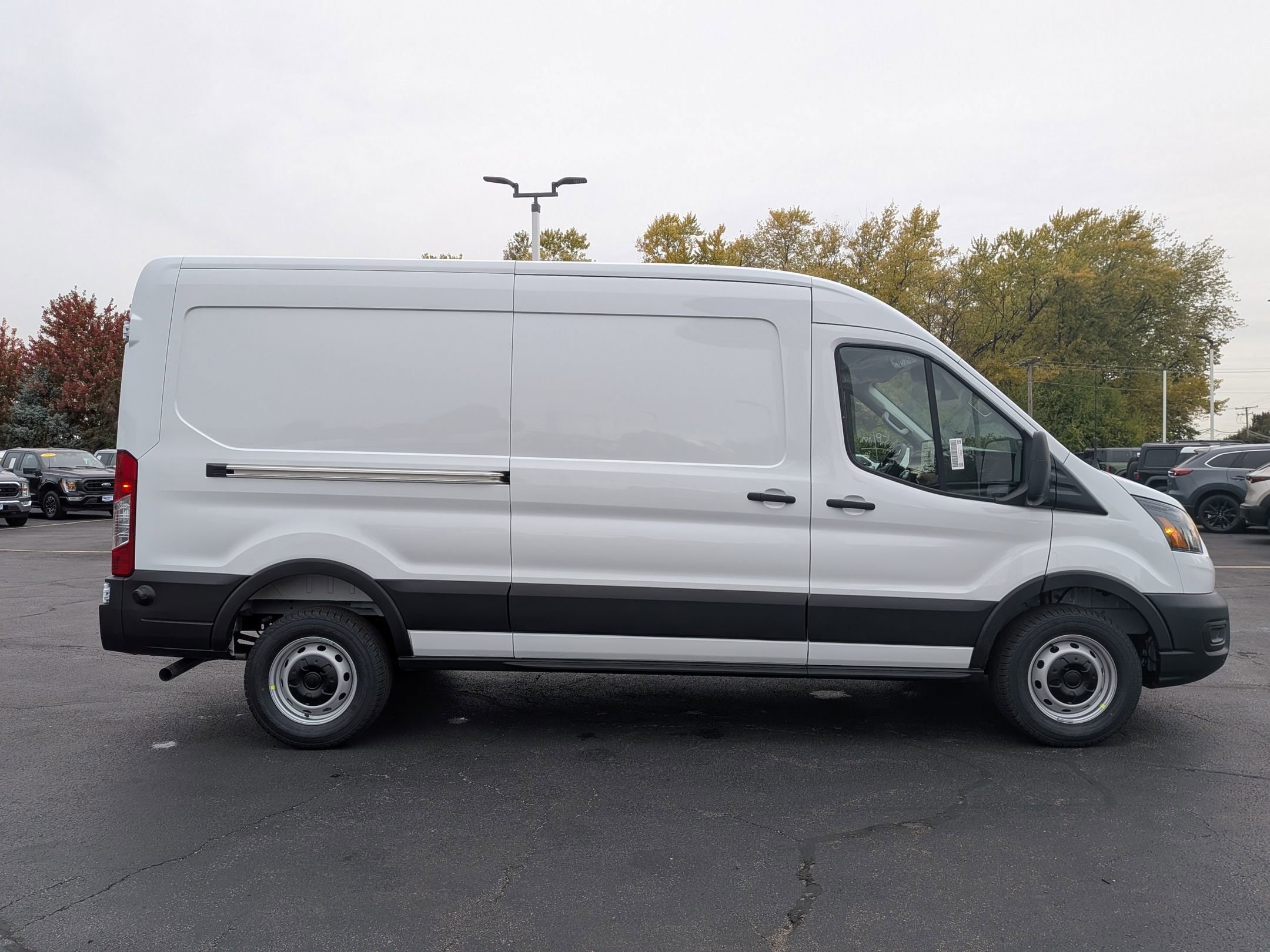 2026 FORD TRANSIT - Image 4