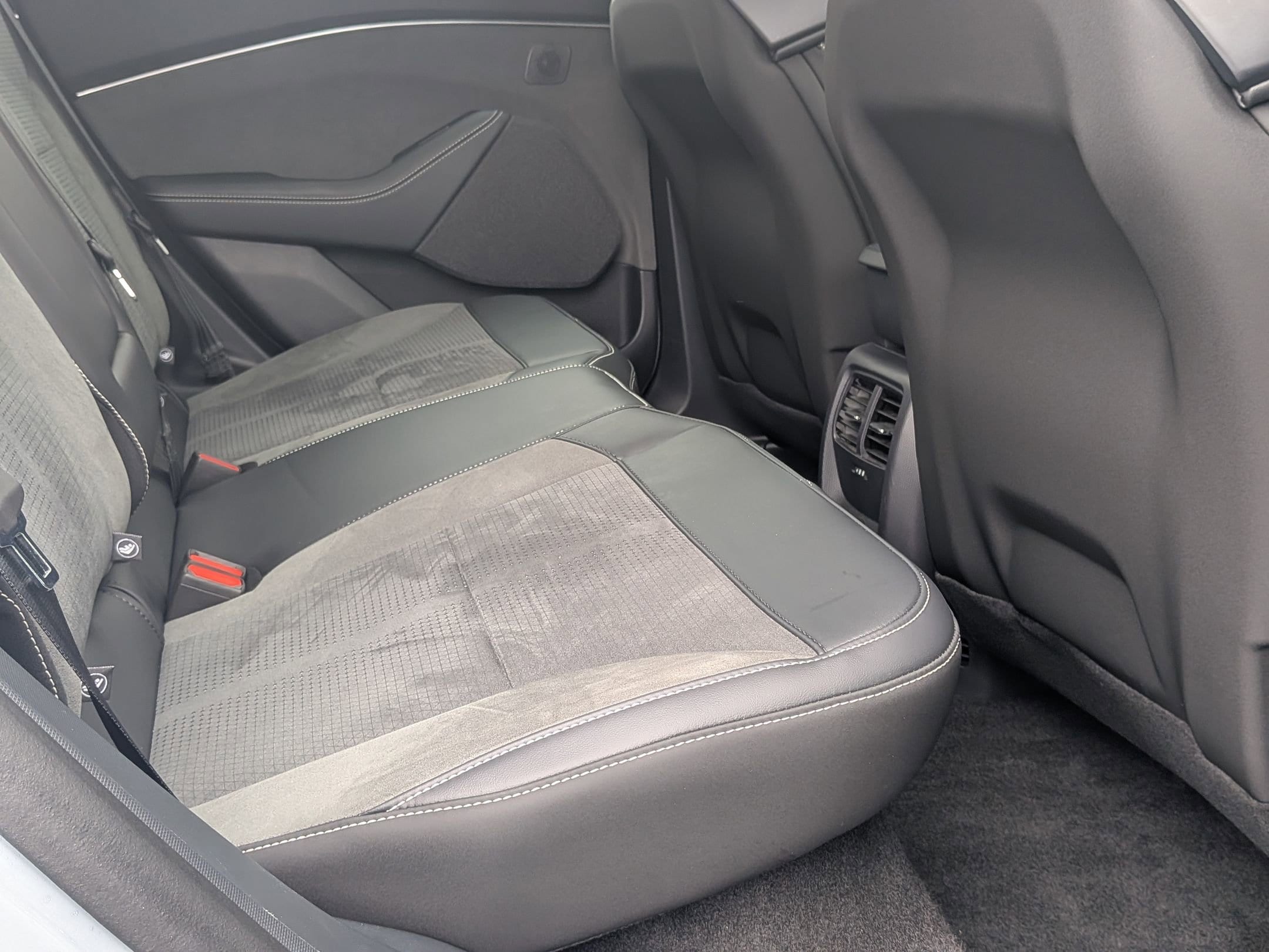 2024 FORD MUSTANG MACH-E - Image 23