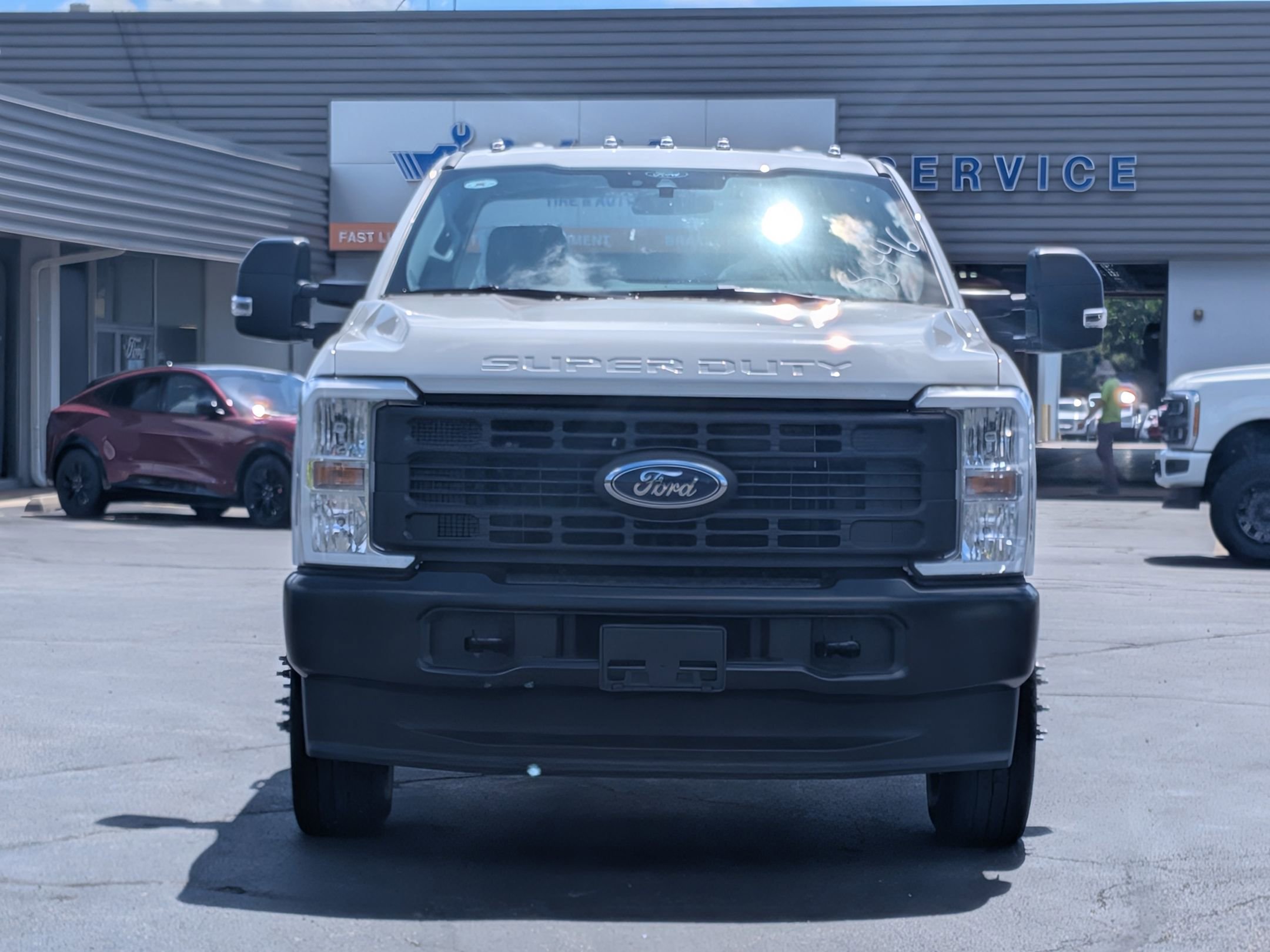 2025 Ford F-350 XL photo 2