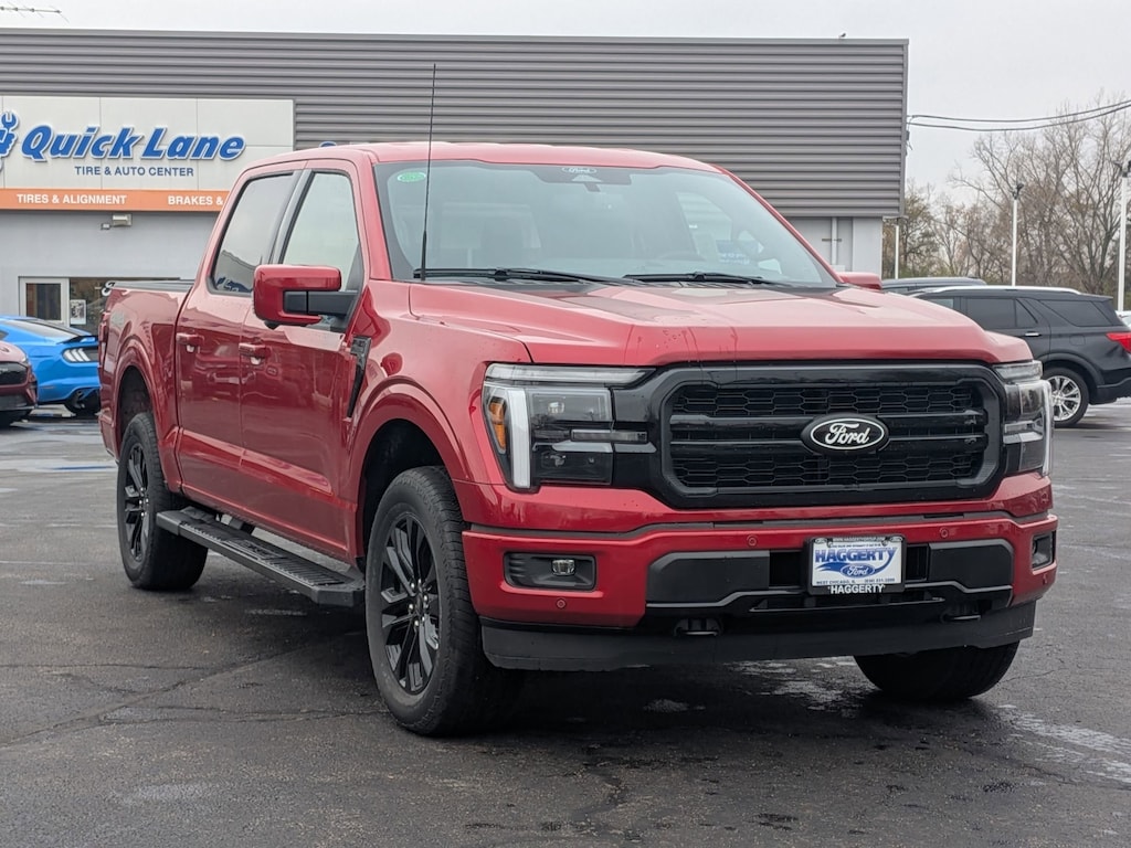 New 2025 Ford F-150 LARIAT 4WD SuperCrew 5.5 Box LARIAT 4WD SuperCrew 5.5 Box