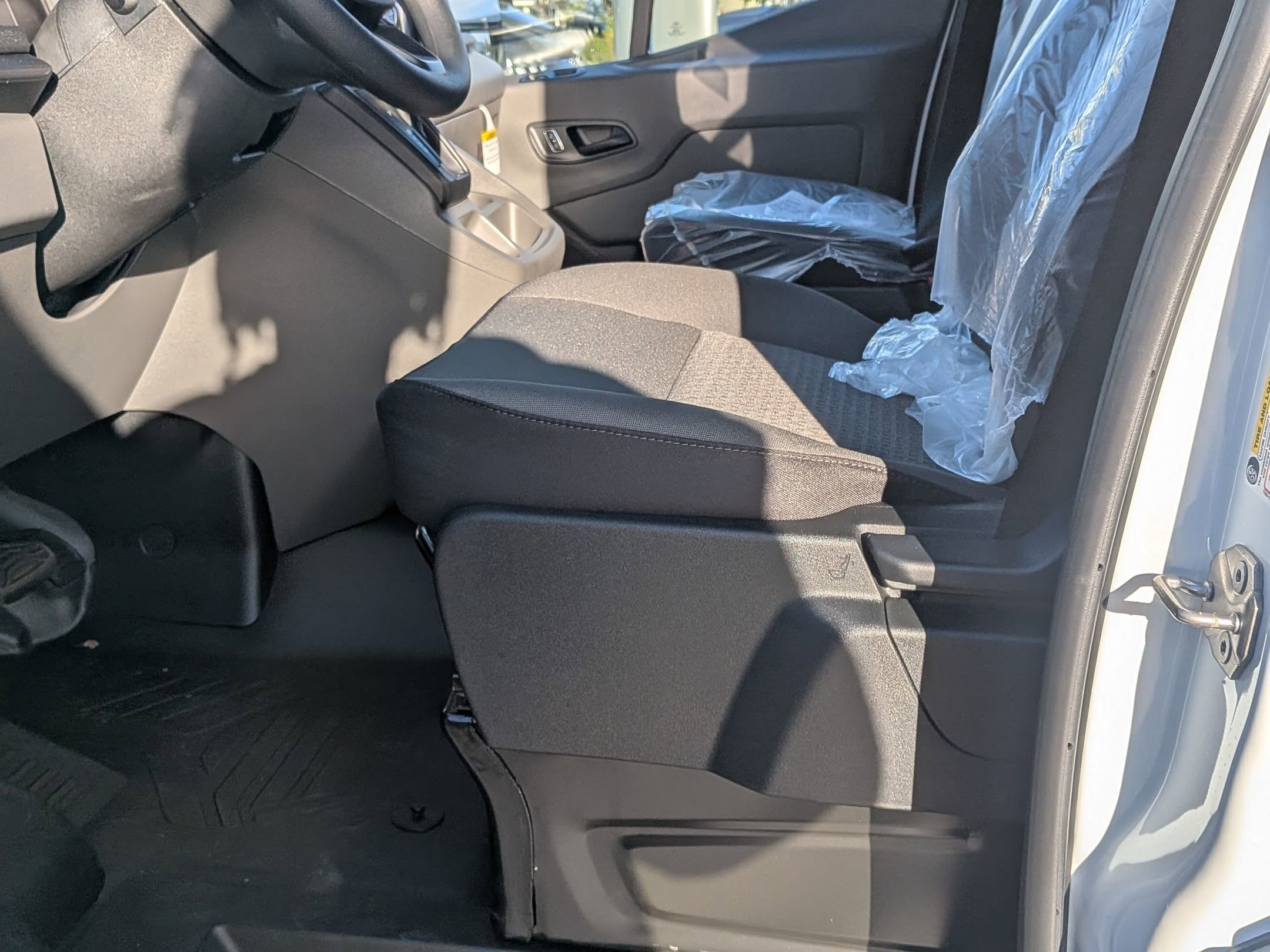 2026 FORD TRANSIT - Image 11