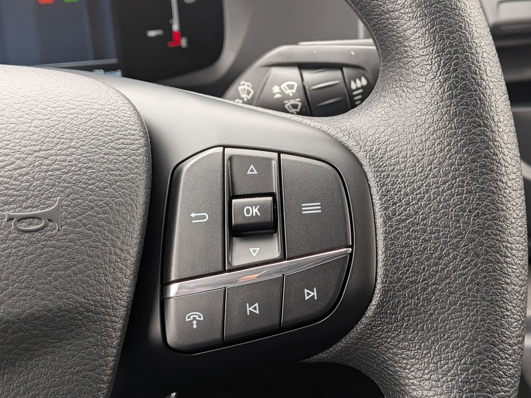 2026 FORD TRANSIT - Image 15