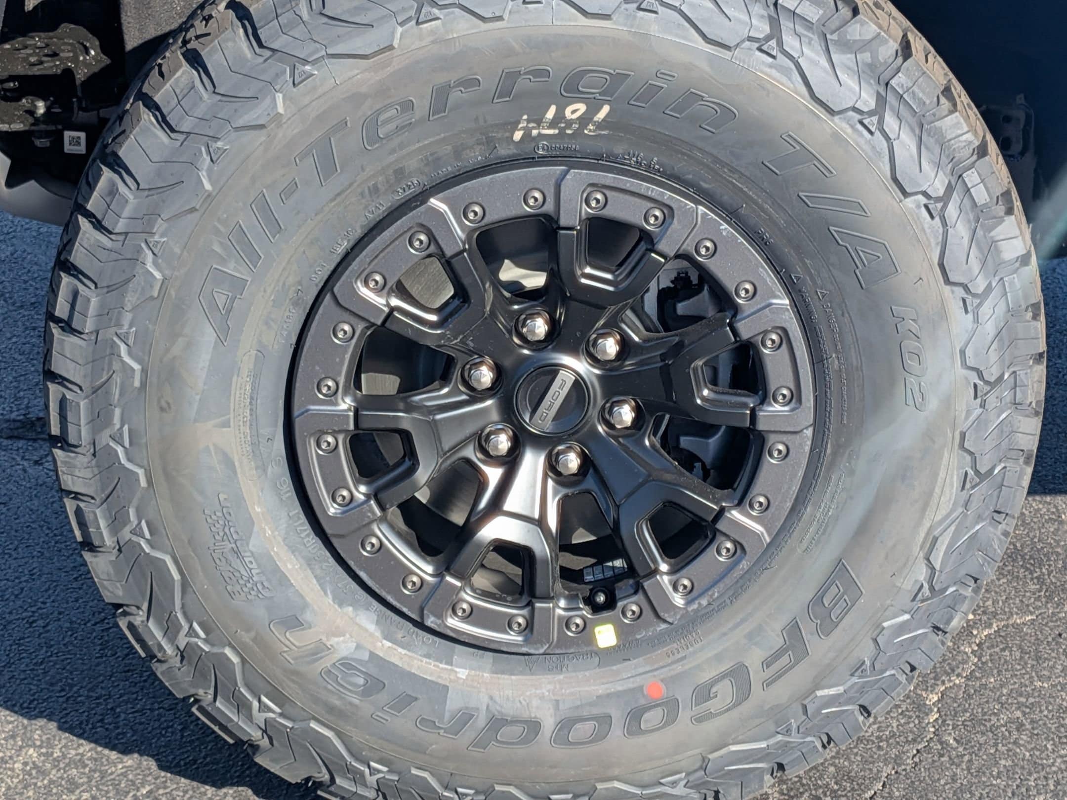 2025 FORD BRONCO - Image 9