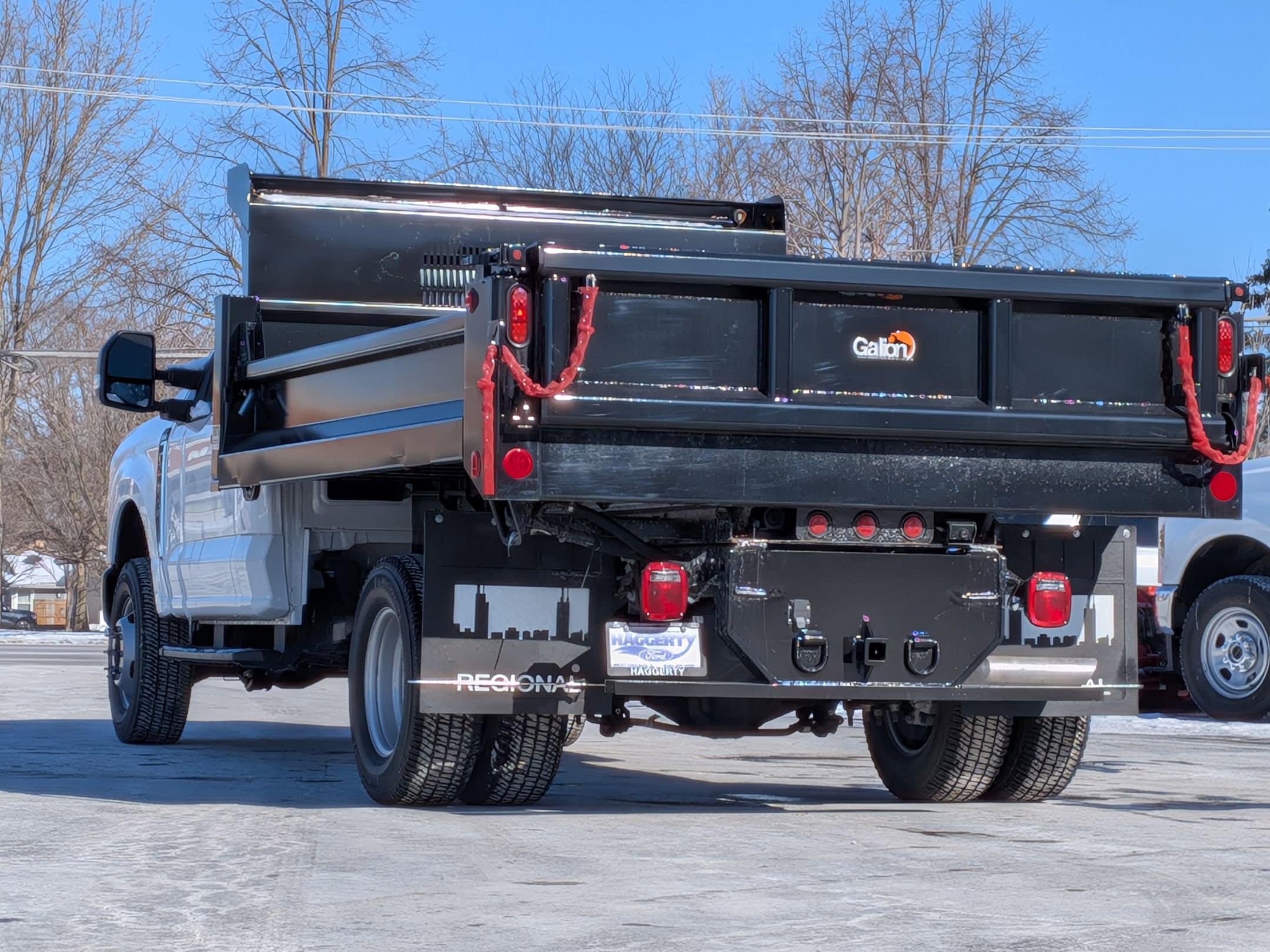 2025 FORD F-350 - Image 7