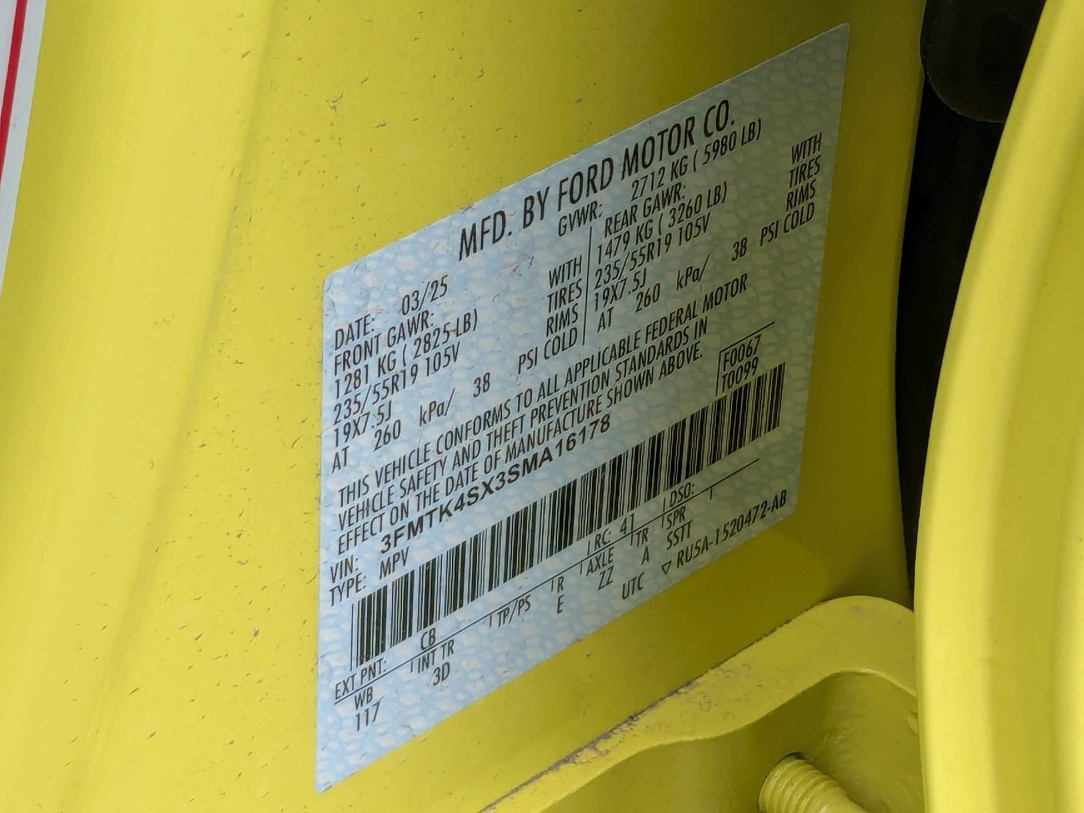 2025 FORD MUSTANG MACH-E - Image 35