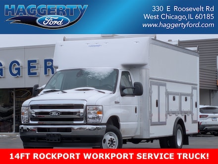 2026 Ford E-450 DRW 158 WB