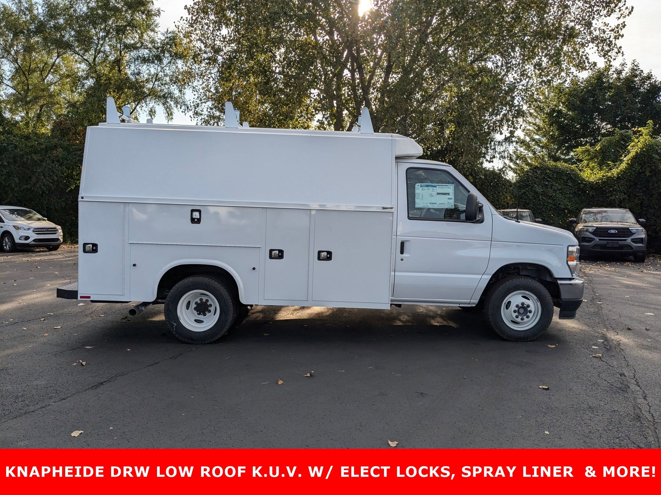 2025 FORD E-350 - Image 4