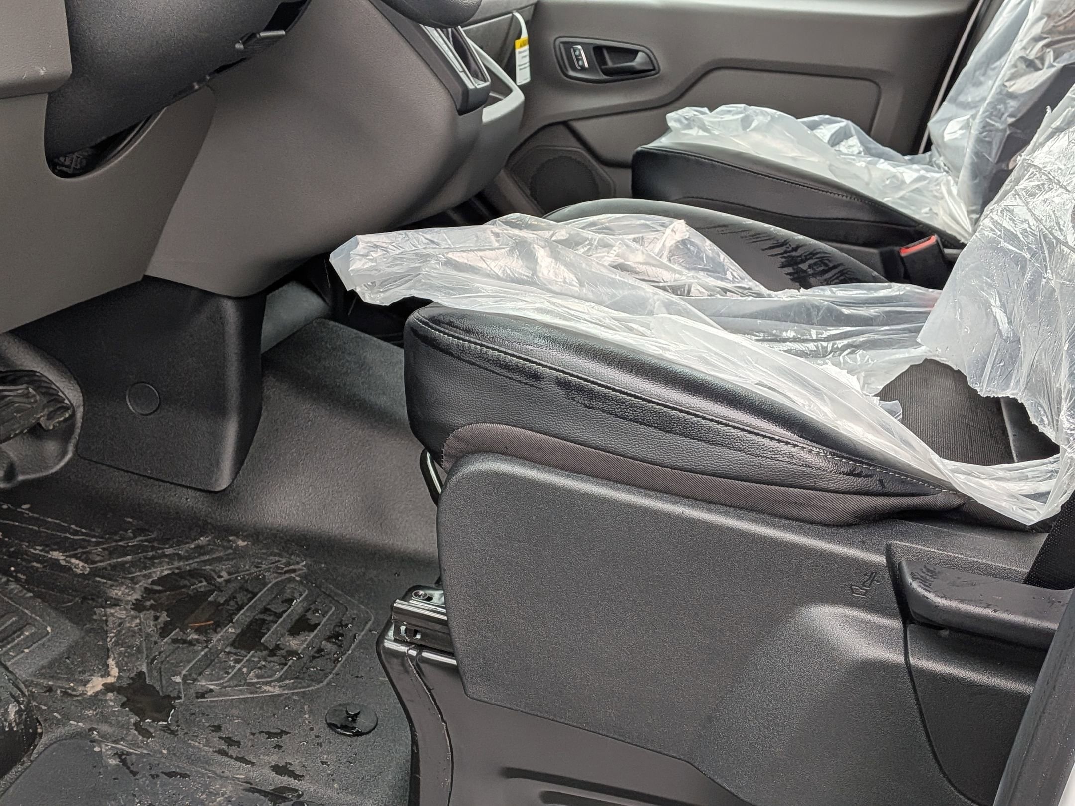 2026 FORD TRANSIT - Image 11