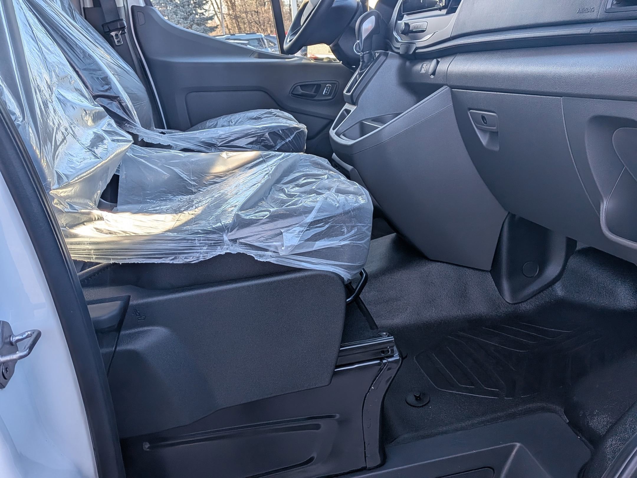 2026 FORD TRANSIT - Image 22