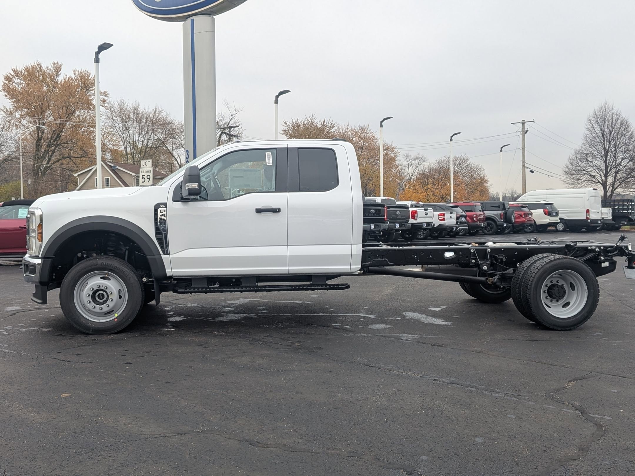 2026 FORD F-450 - Image 8