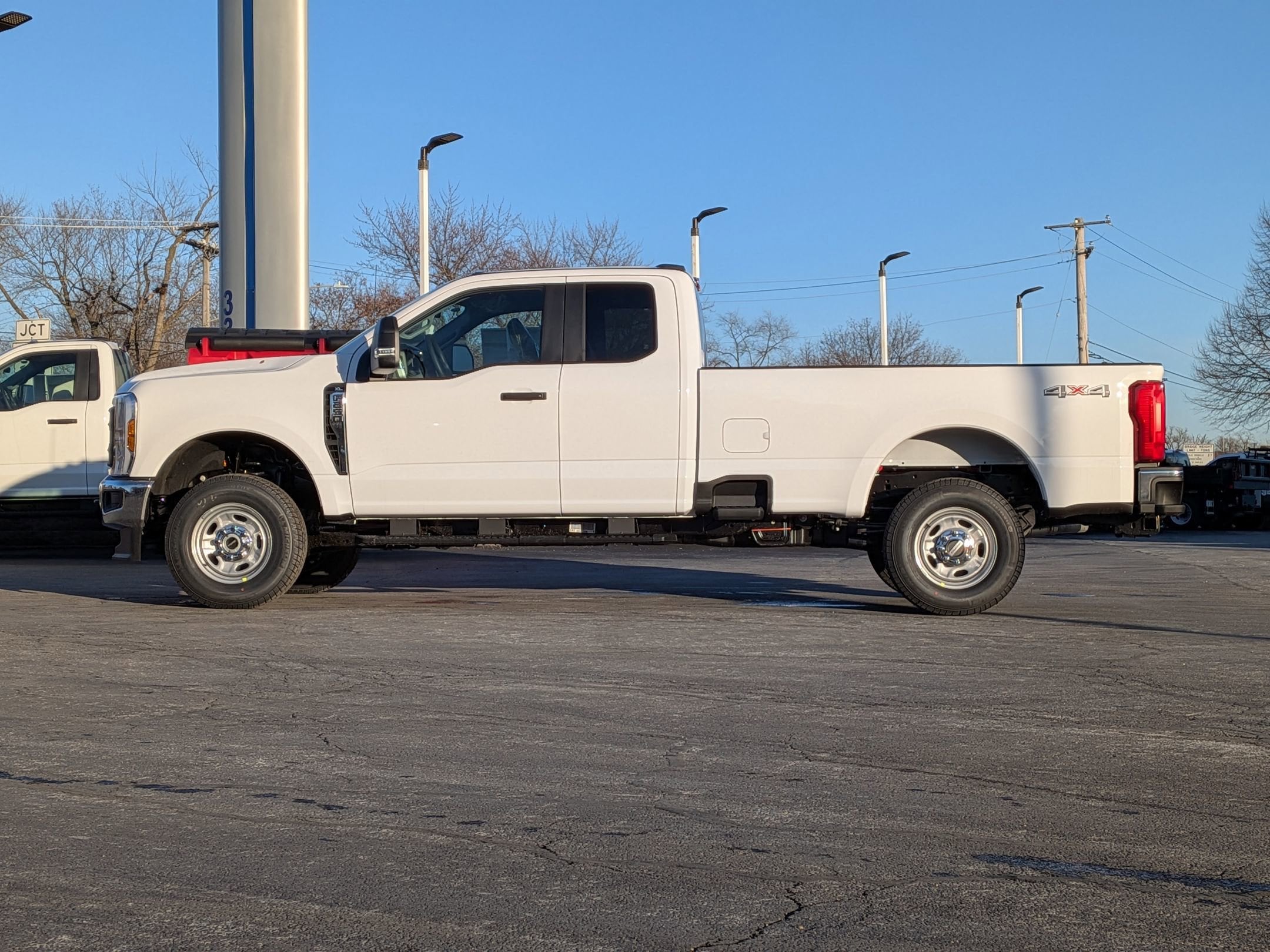 2026 FORD F-250 - Image 8