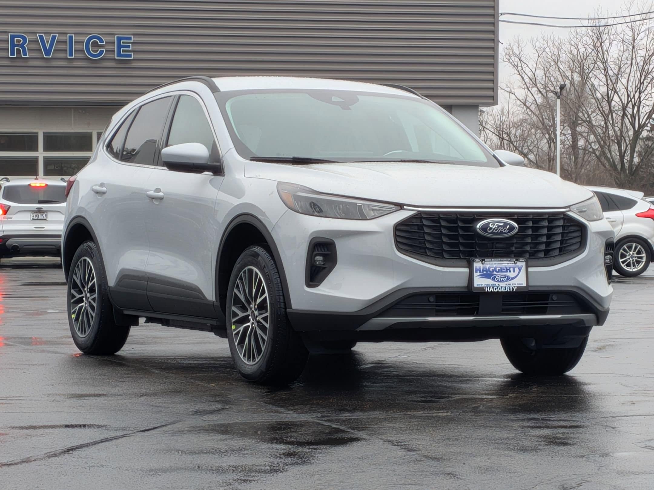 2026 FORD ESCAPE - Image 3