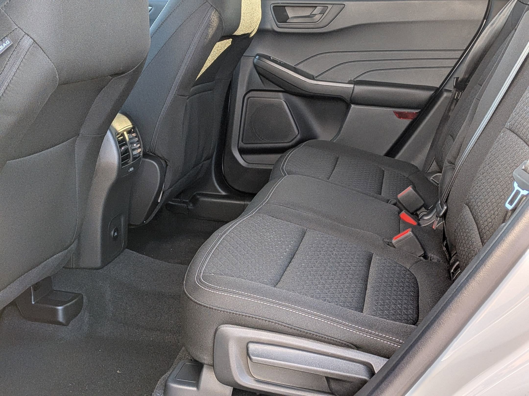 2026 FORD ESCAPE - Image 23