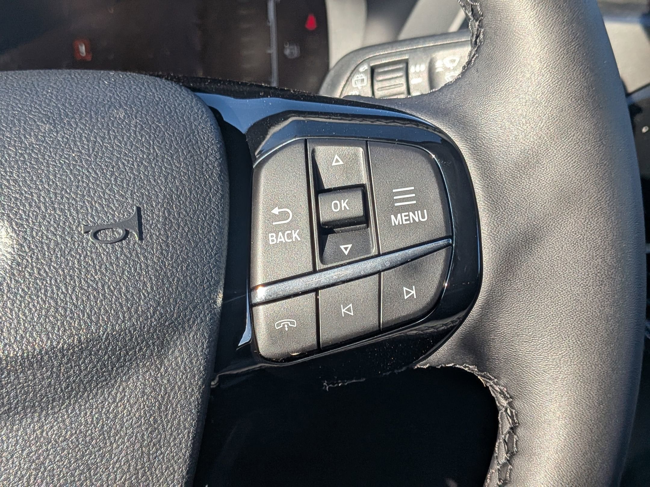 2026 FORD ESCAPE - Image 15