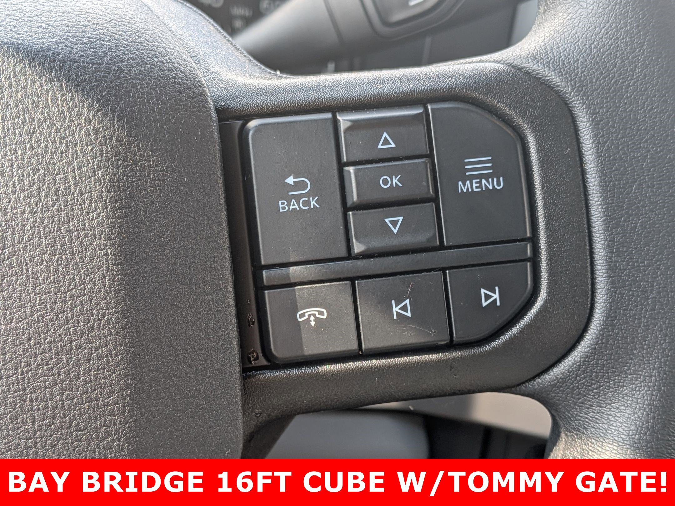 2025 FORD F-450 - Image 28