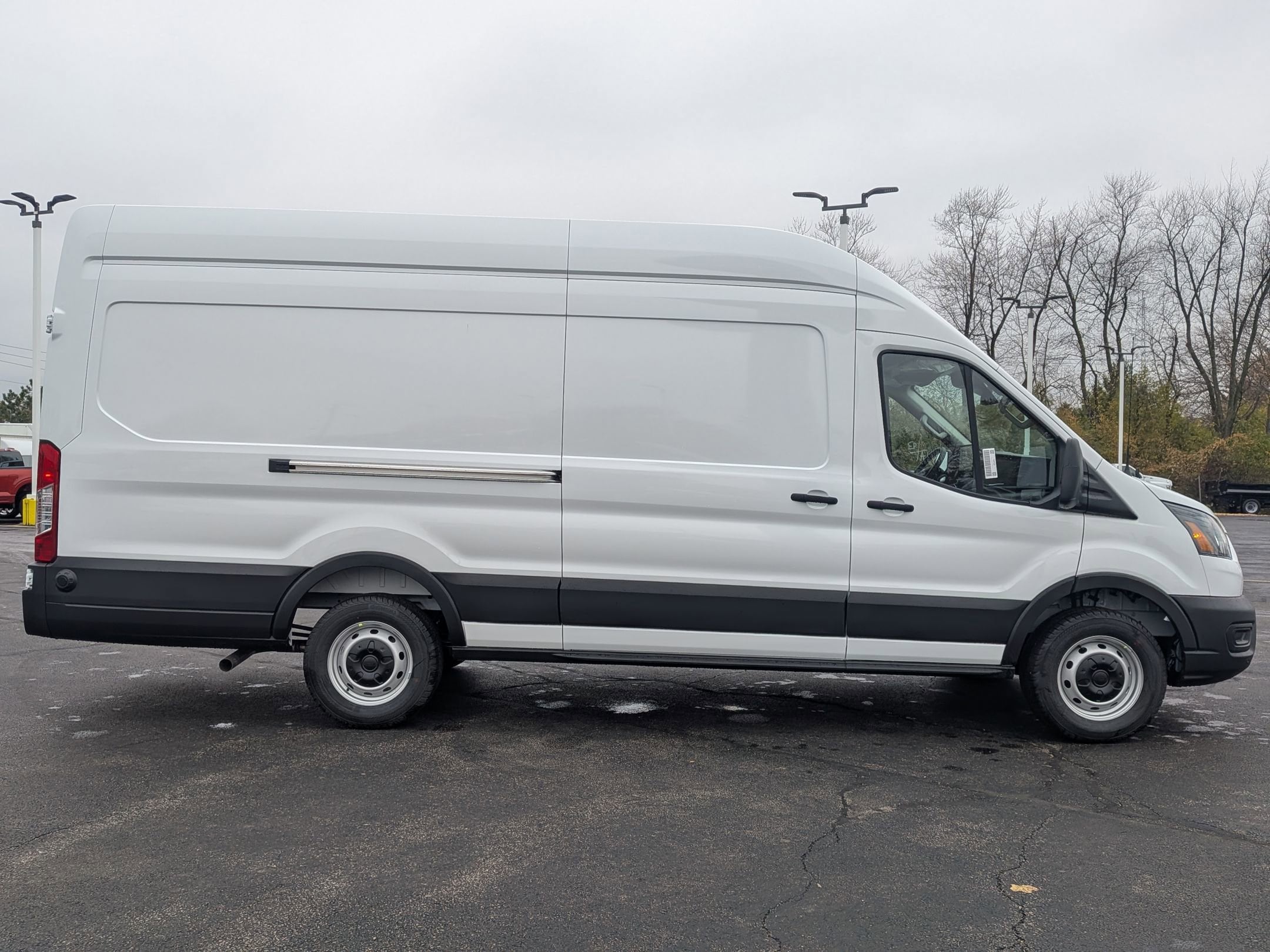 2026 FORD TRANSIT - Image 4