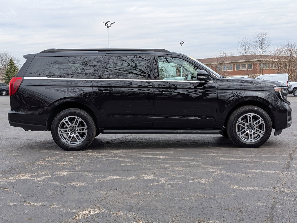 Certified 2025 Ford Expedition Max Active 4x4 SUV