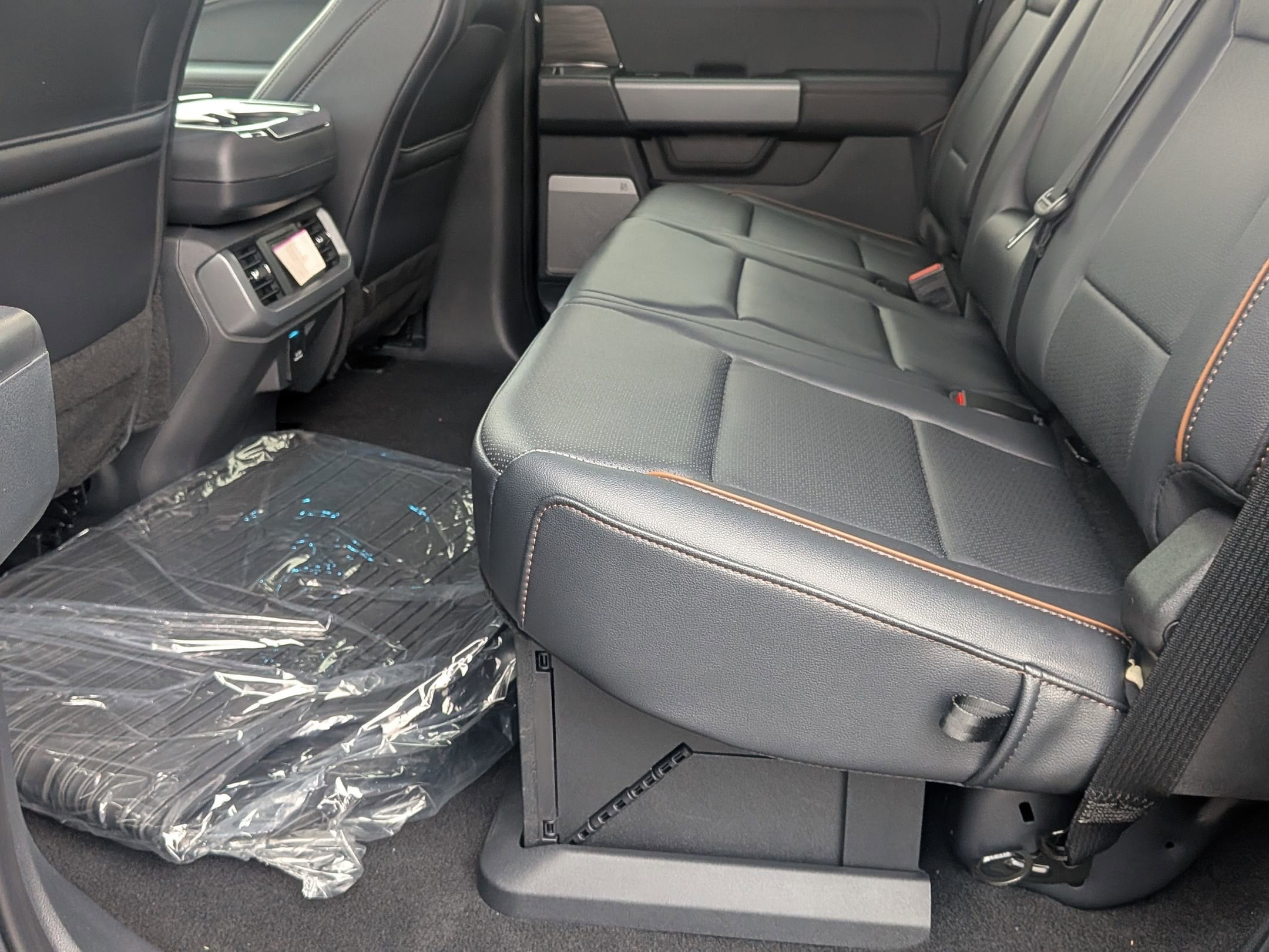 2025 FORD F-150 - Image 22