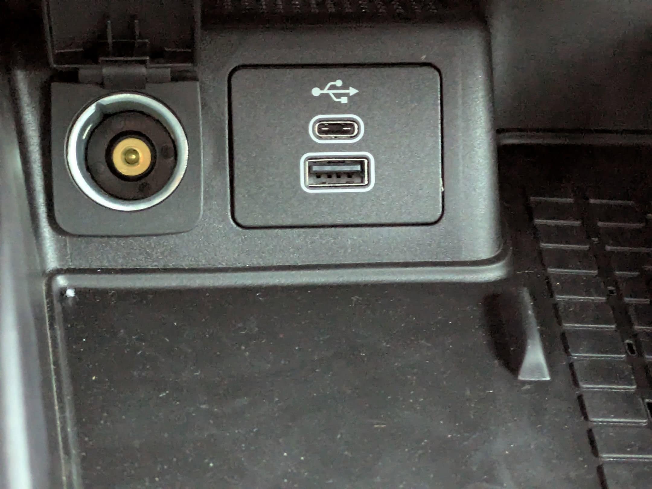 2025 FORD BRONCO SPORT - Image 19