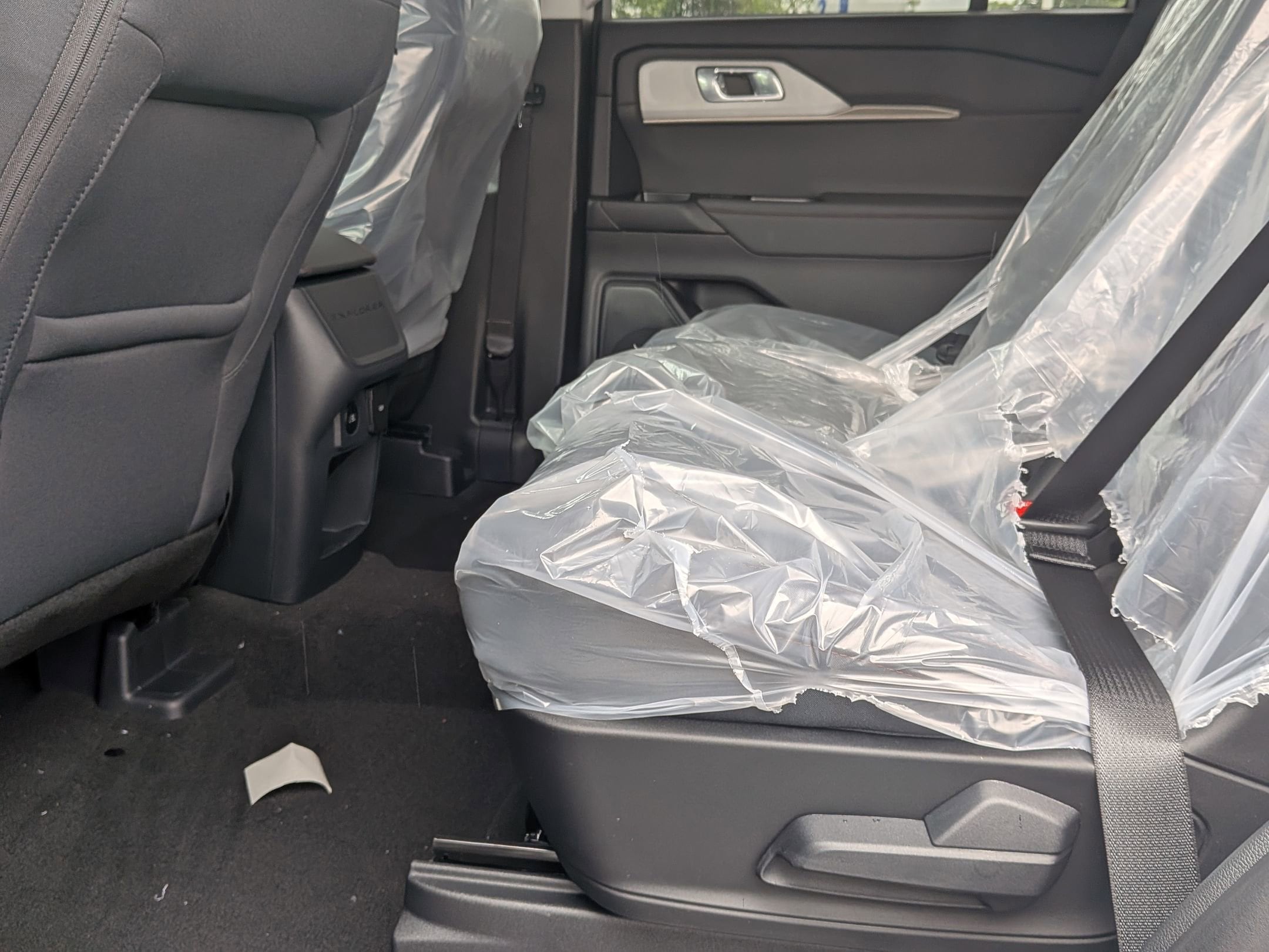 2025 FORD EXPLORER - Image 21