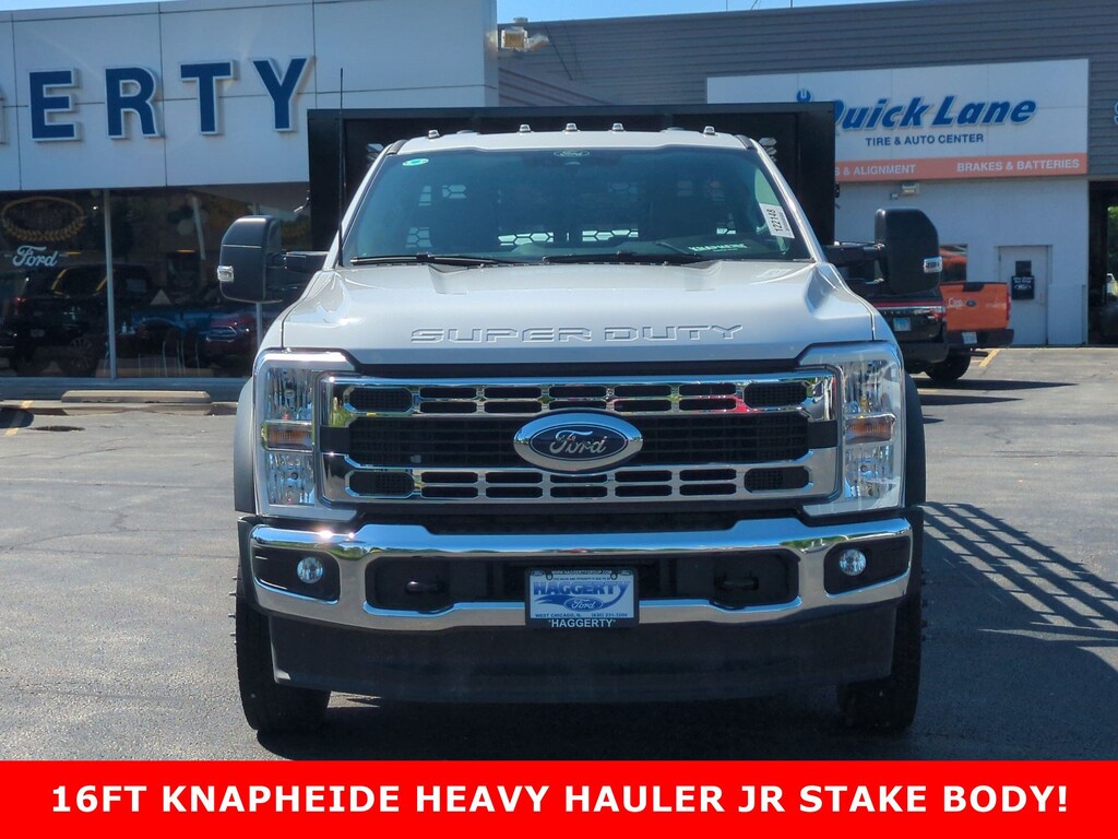 New 2026 Ford Super Duty F-550 DRW XL 2WD Reg Cab 205 WB 120 CA
