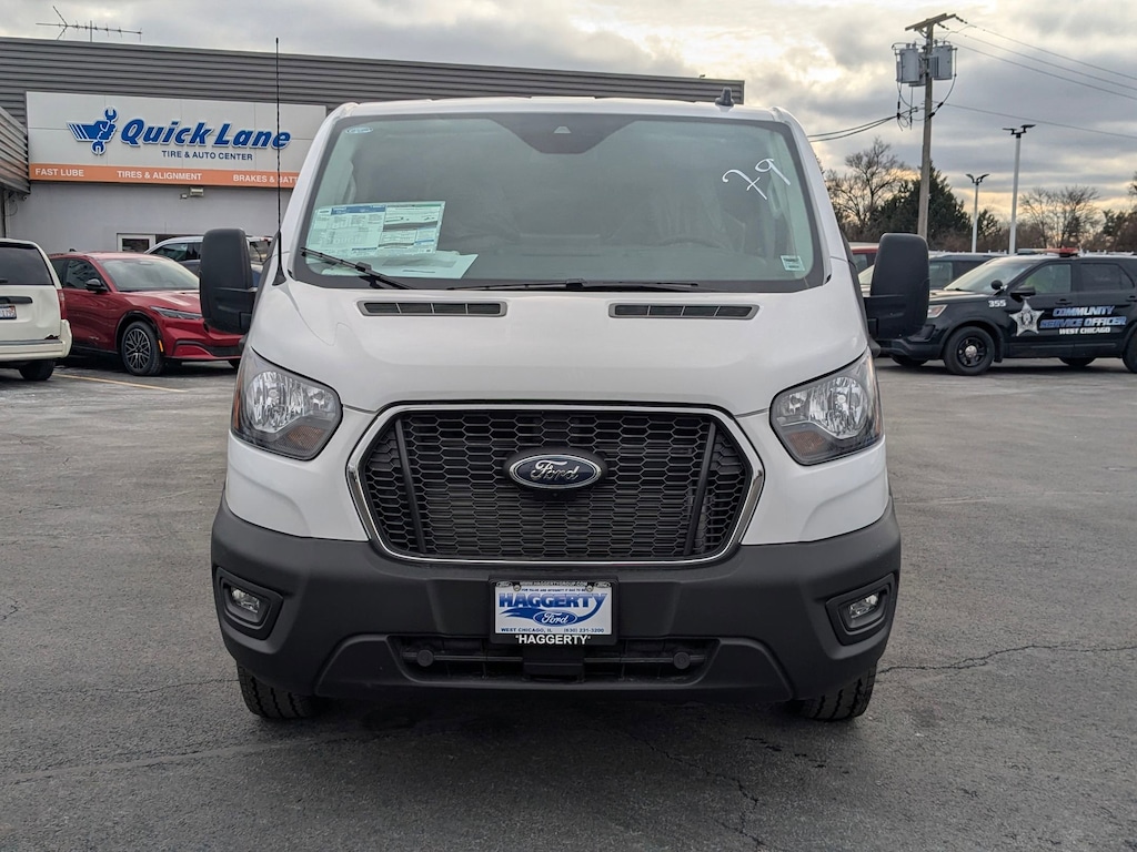 New 2024 Ford Transit Passenger Wagon 148 Low Roof XL RWD T-350 148 Low Roof XL RWD