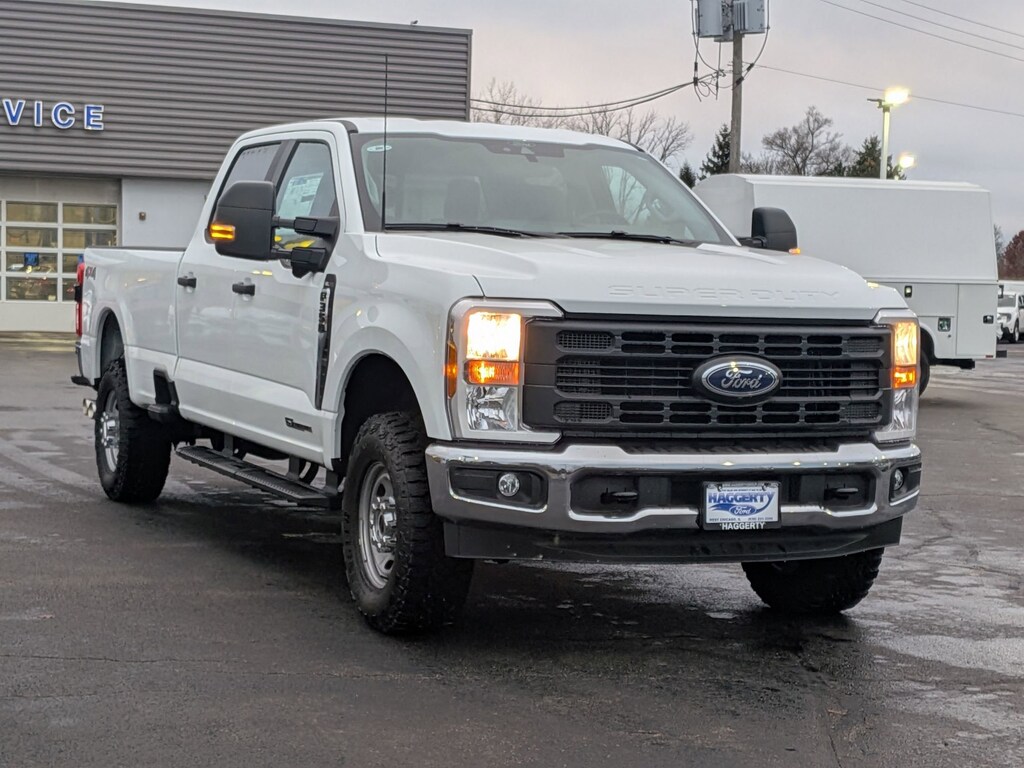 New 2026 Ford Super Duty F-350 SRW XL 4WD Crew Cab 8 Box
