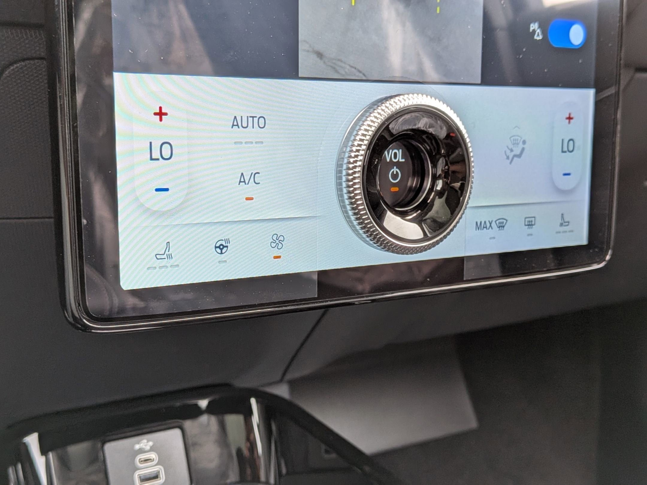 2025 FORD MUSTANG MACH-E - Image 20