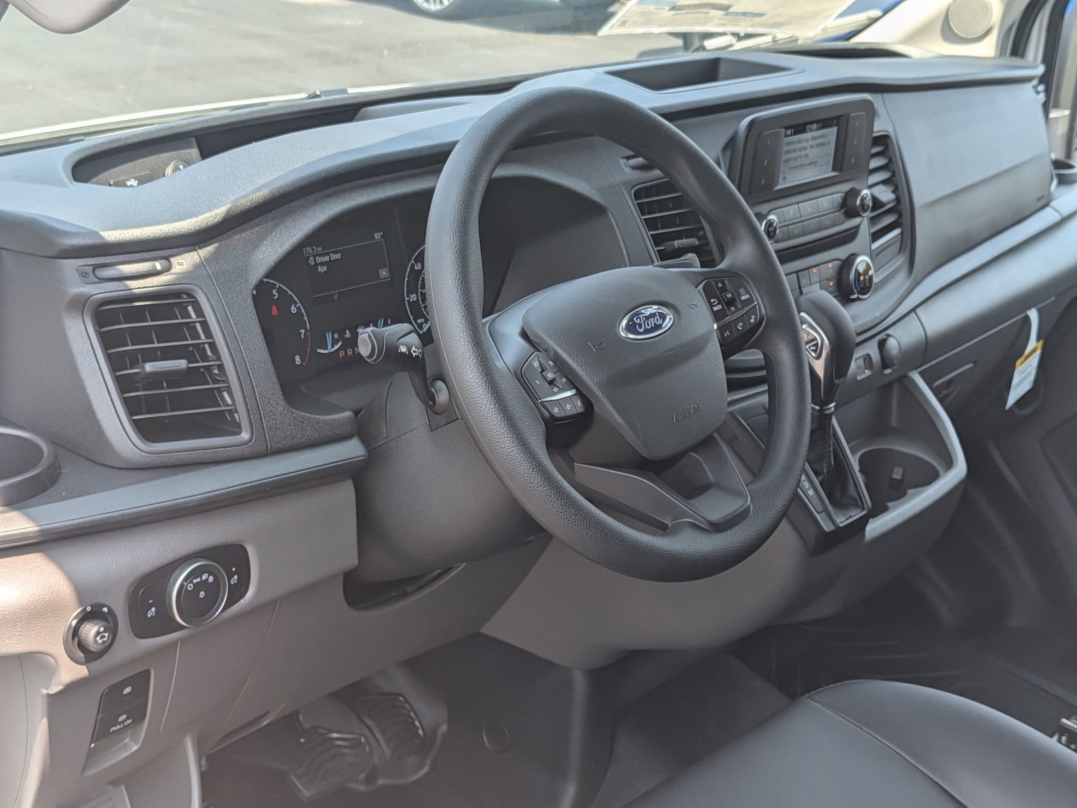 2025 FORD TRANSIT - Image 10