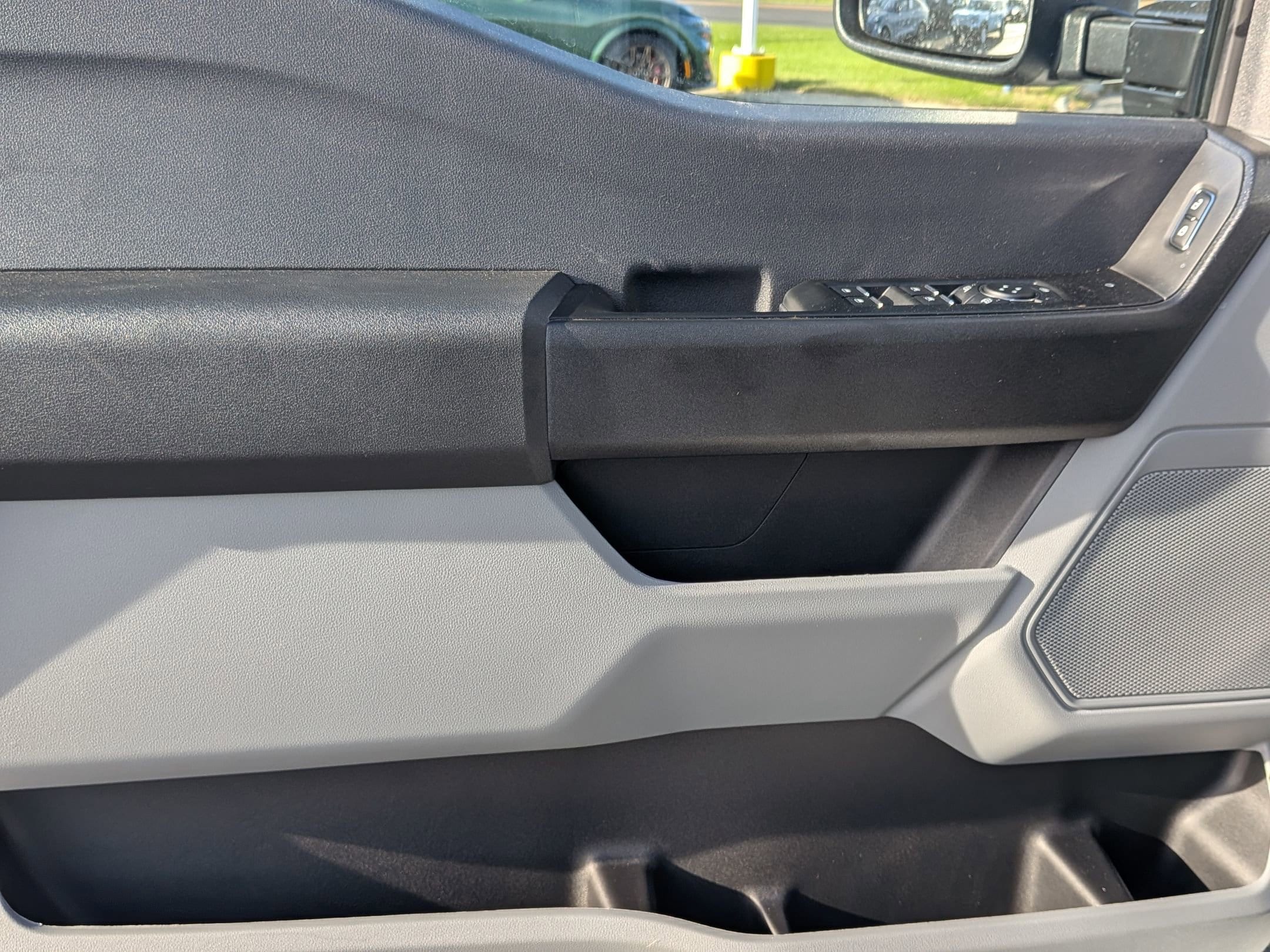 2026 FORD F-250 - Image 12