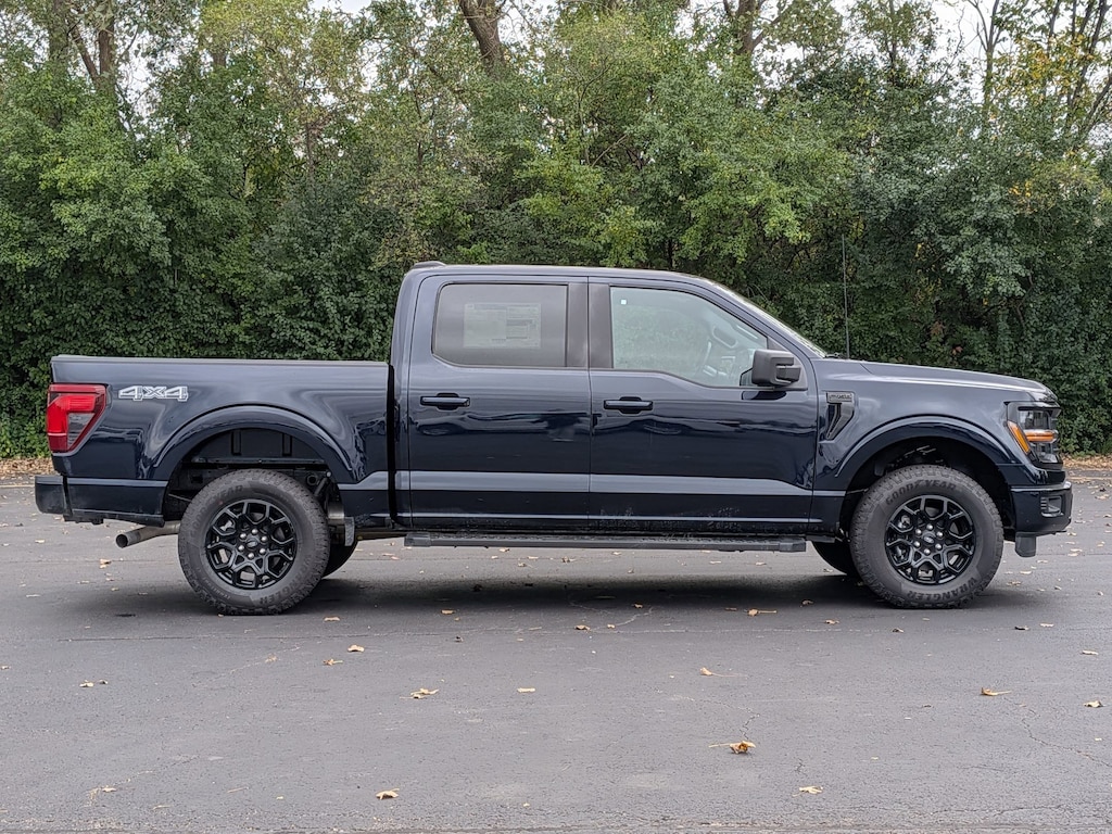 New 2025 Ford F-150 XLT 4WD SuperCrew 5.5 Box XLT 4WD SuperCrew 5.5 Box