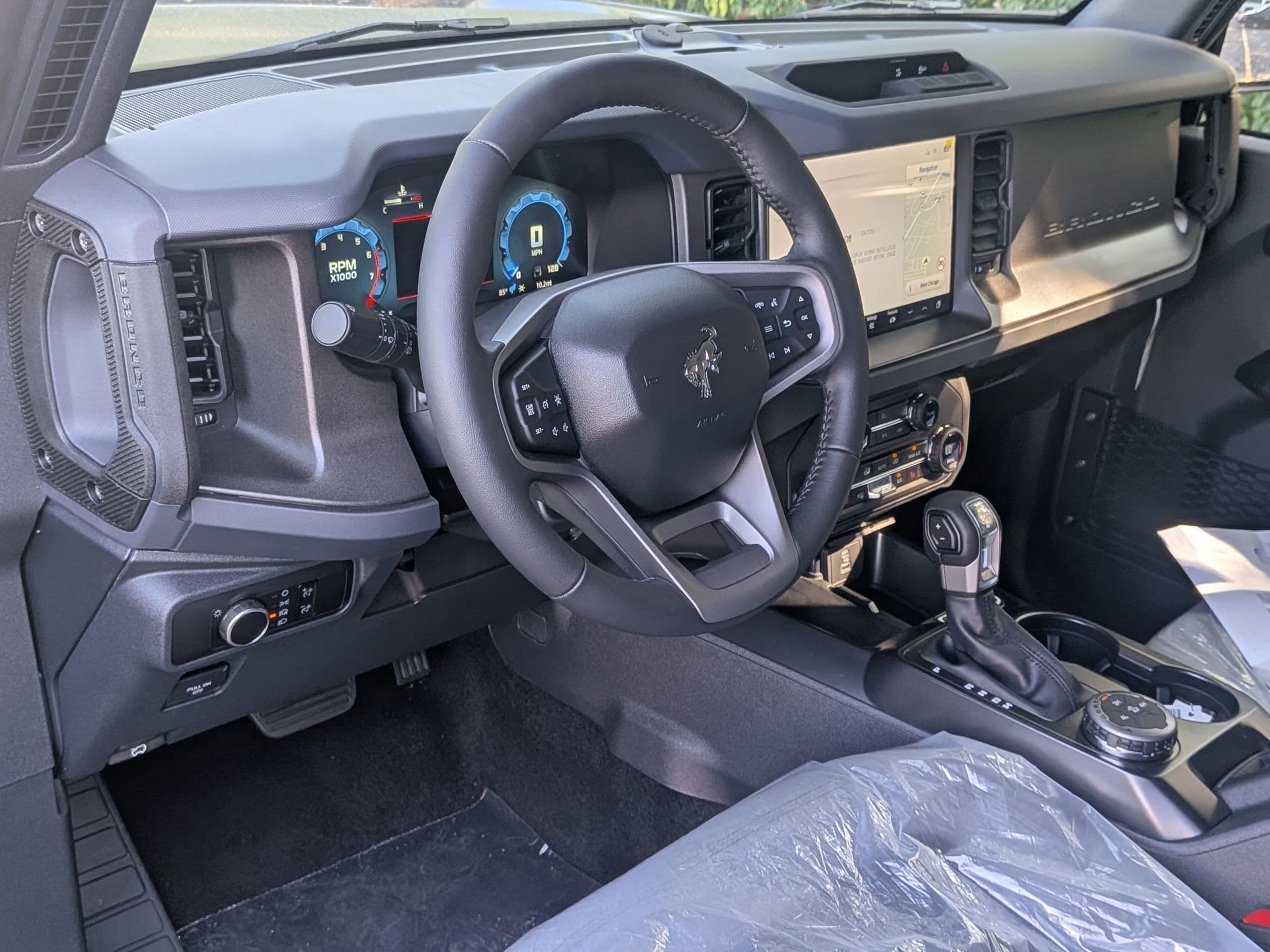 2025 FORD BRONCO - Image 10