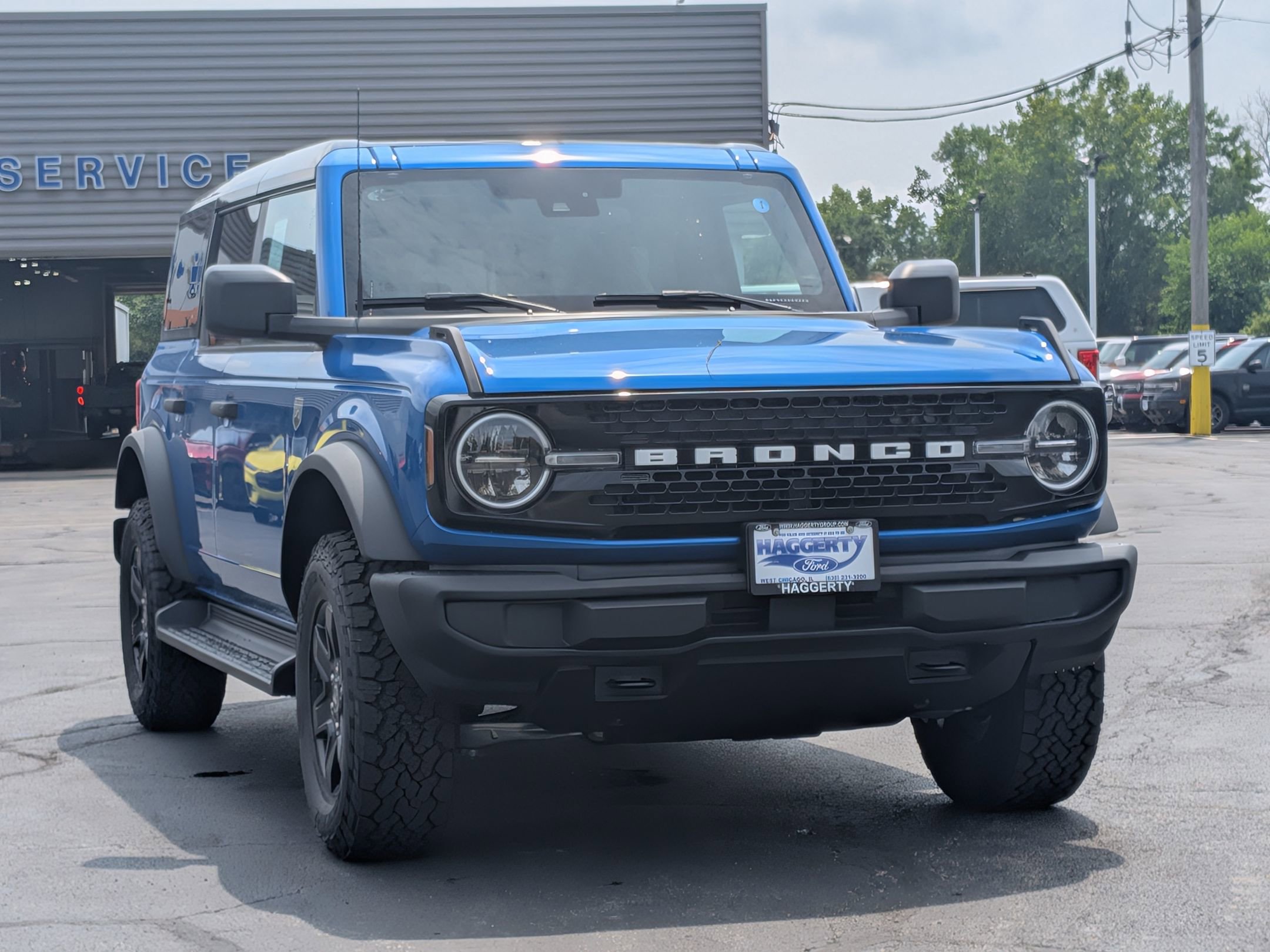 2025 Ford Bronco Big Bend photo 3