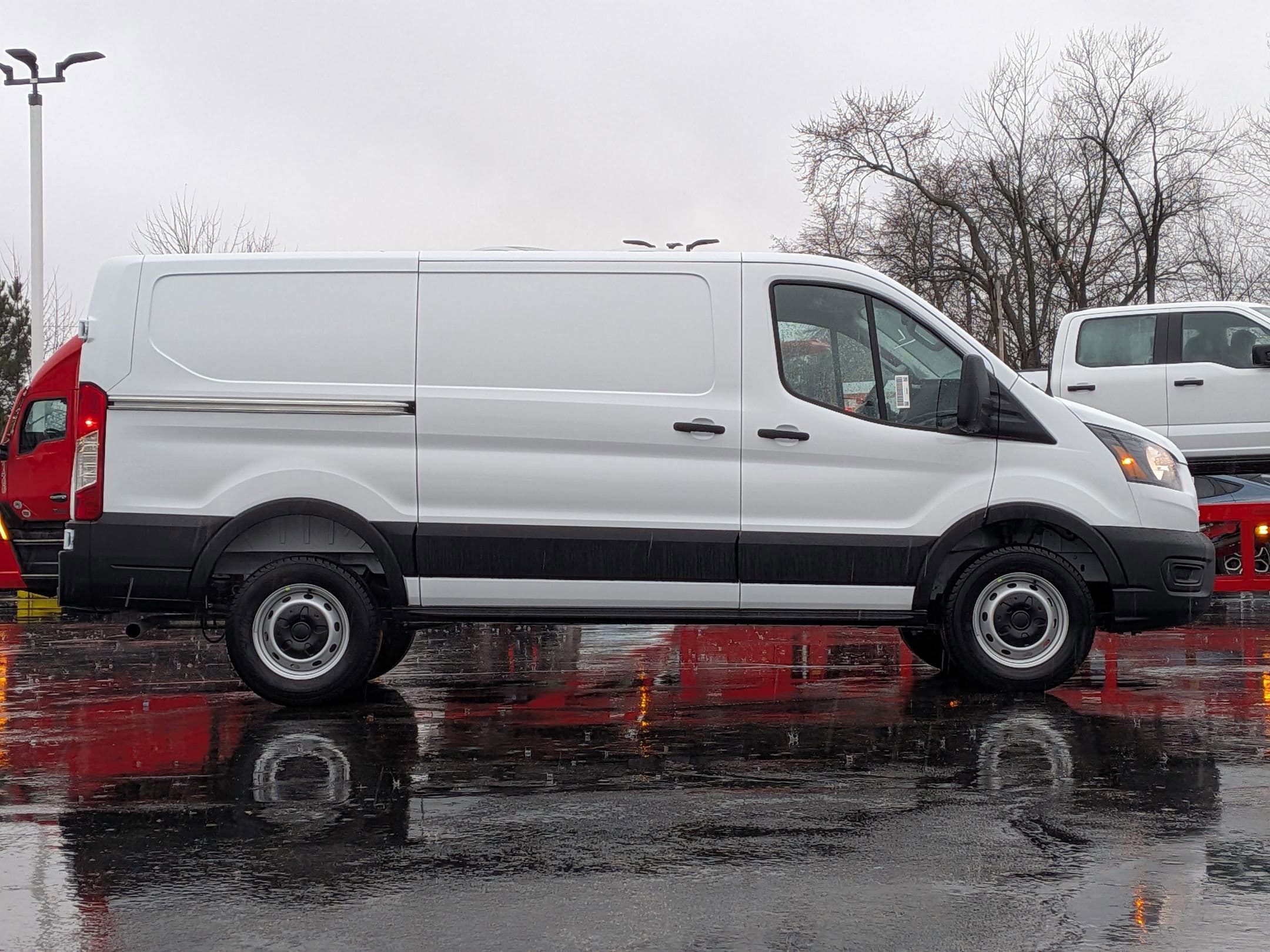 2026 FORD TRANSIT - Image 4