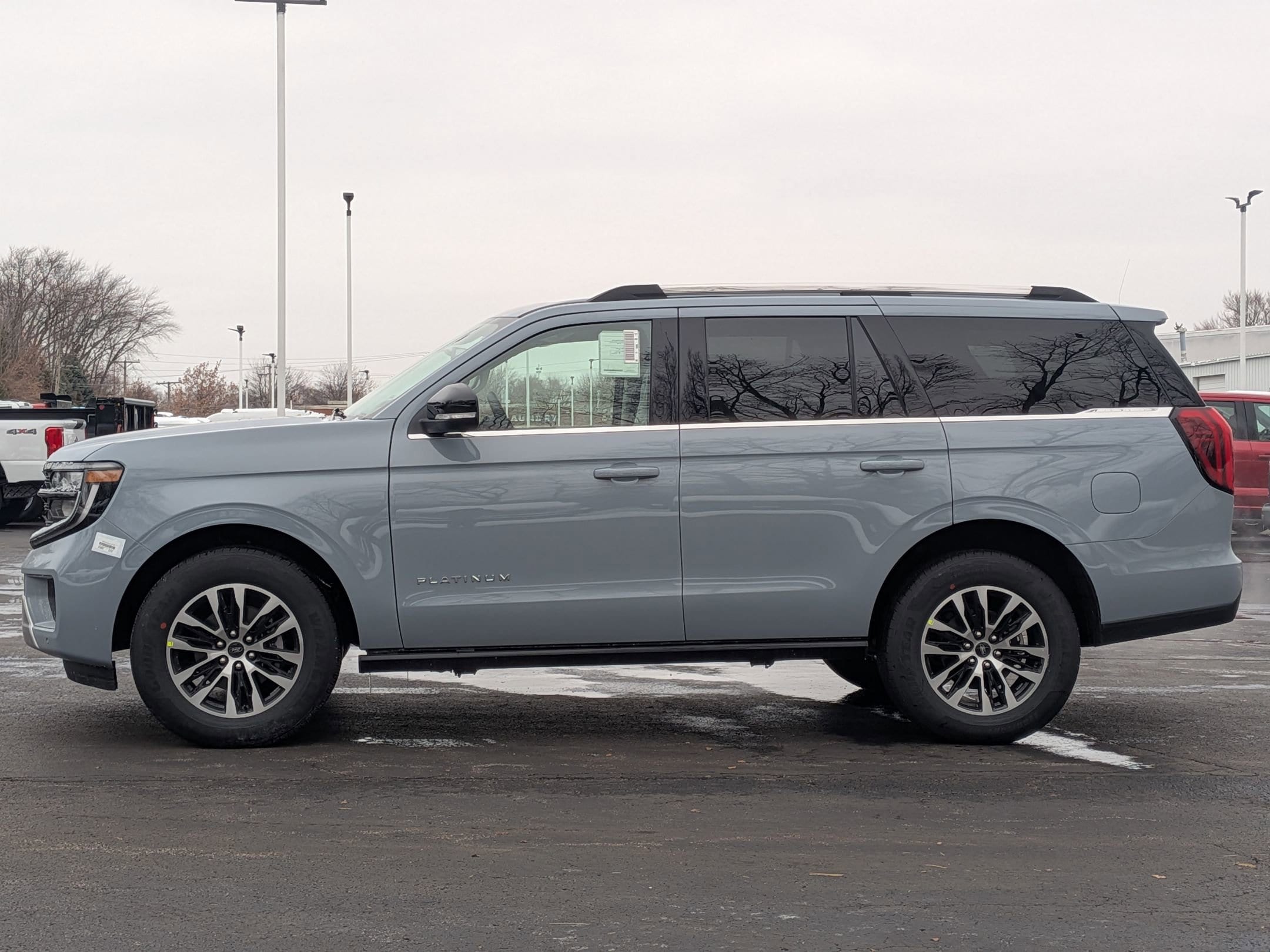 2025 FORD EXPEDITION - Image 8