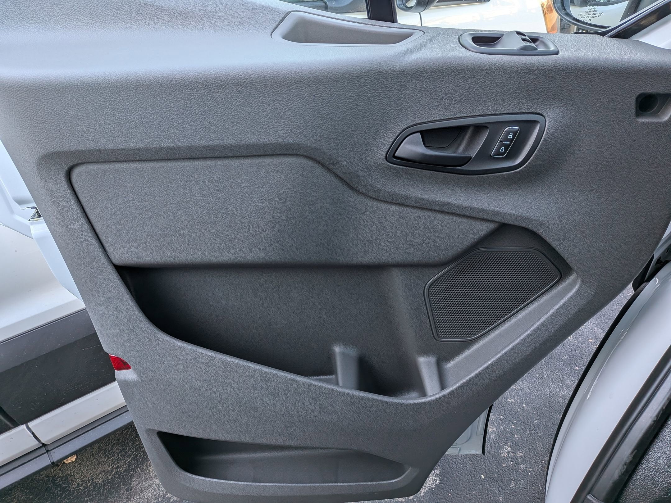 2026 FORD TRANSIT - Image 11