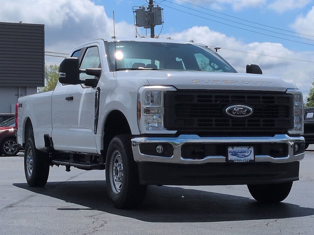 New 2026 Ford Super Duty F-250 SRW XL 4WD SuperCab 8 Box
