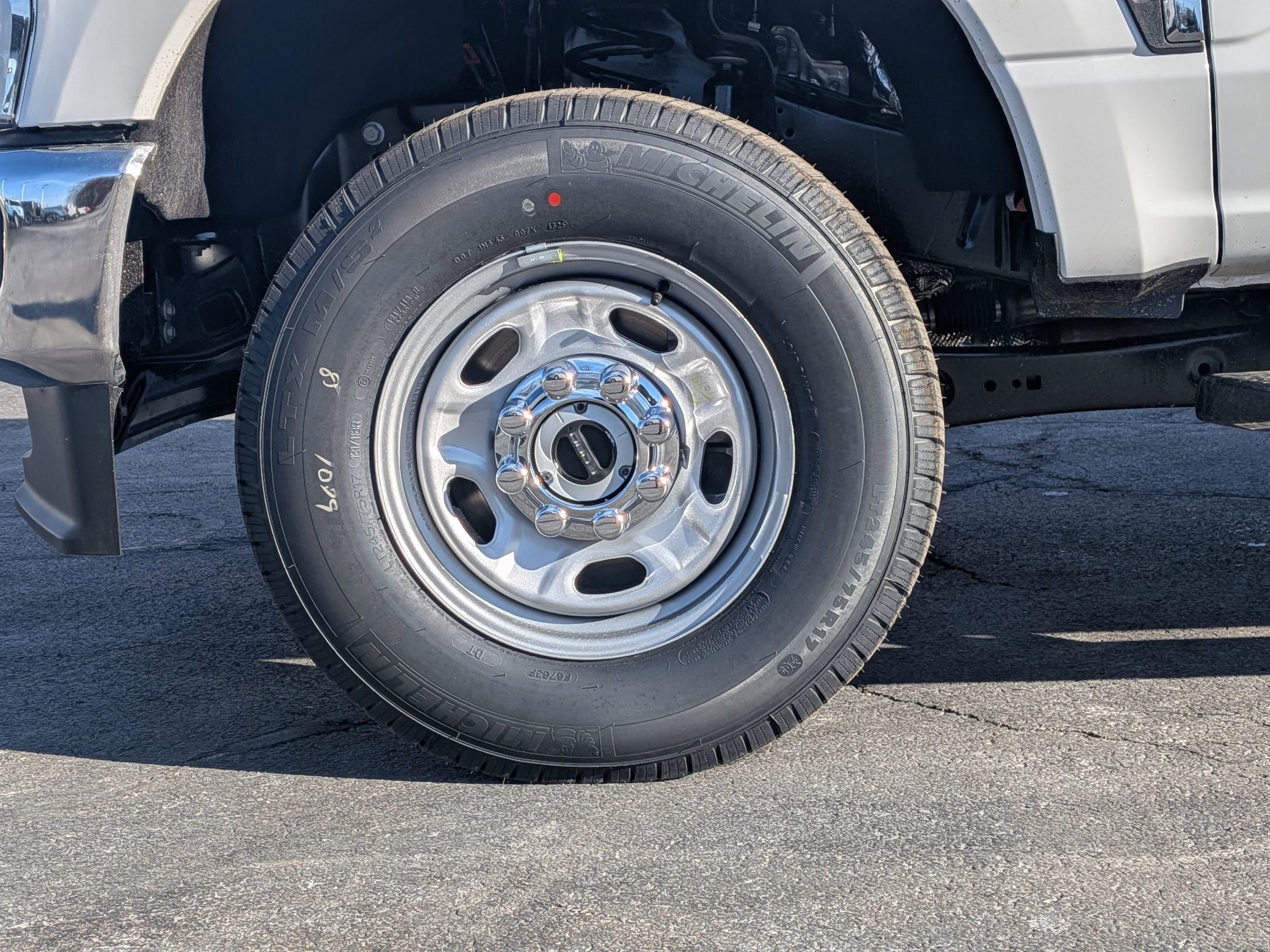 2026 FORD F-250 - Image 9