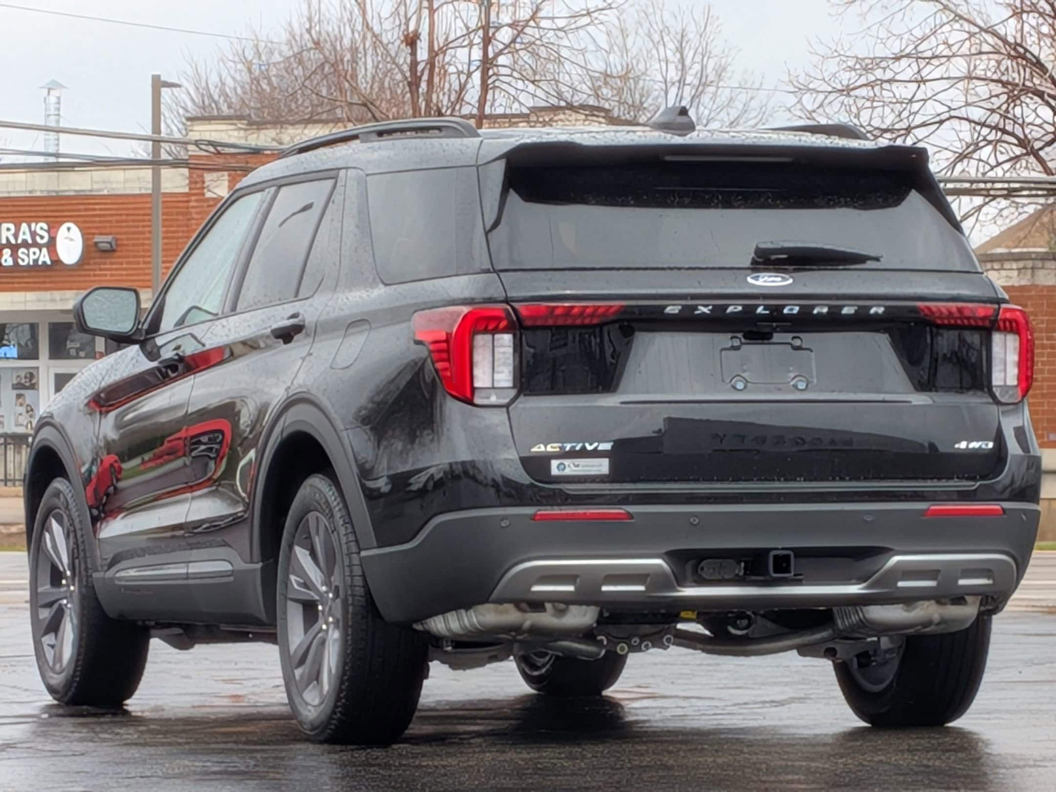 View vehicle photo 7