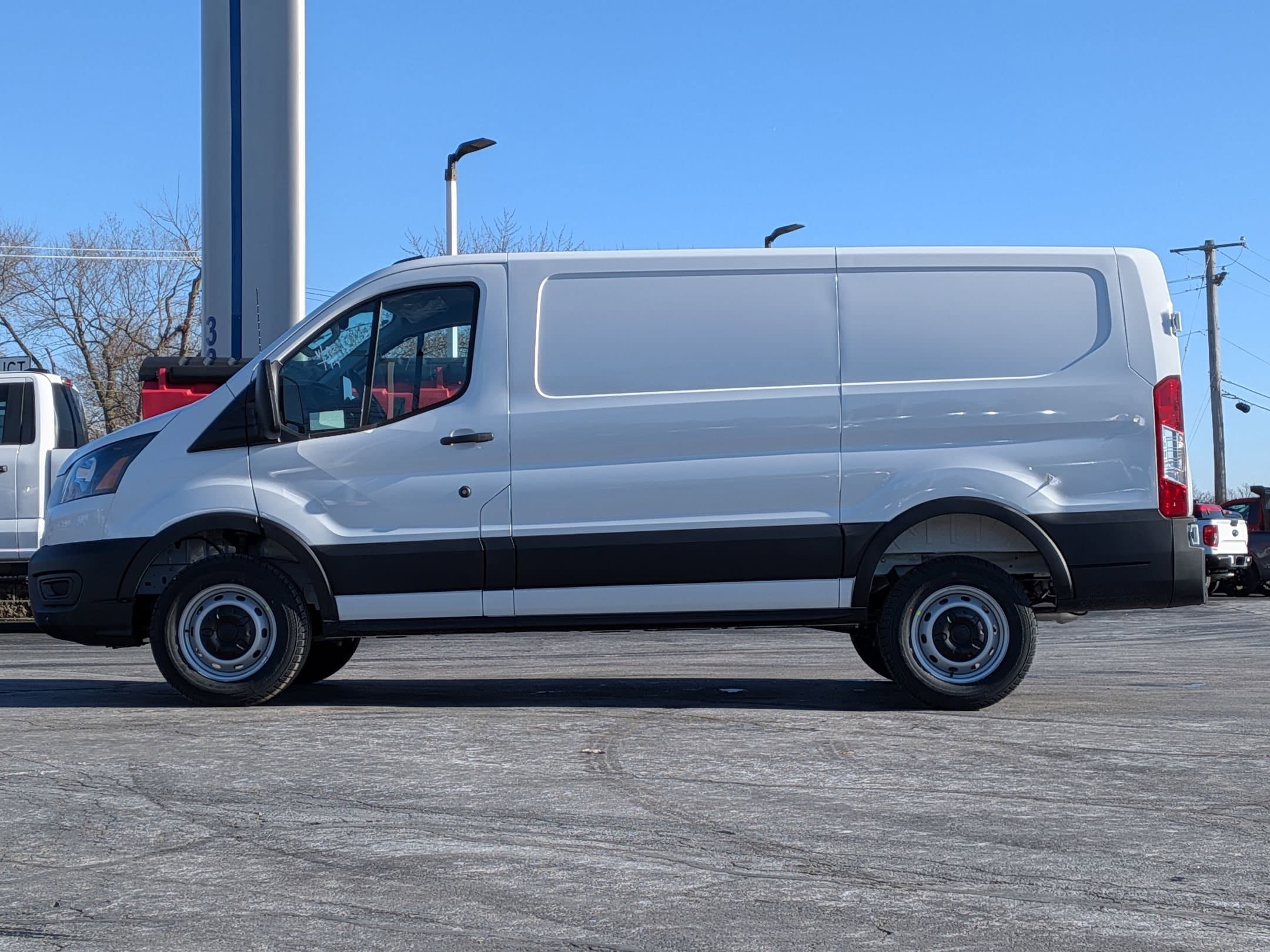 2026 FORD TRANSIT - Image 8