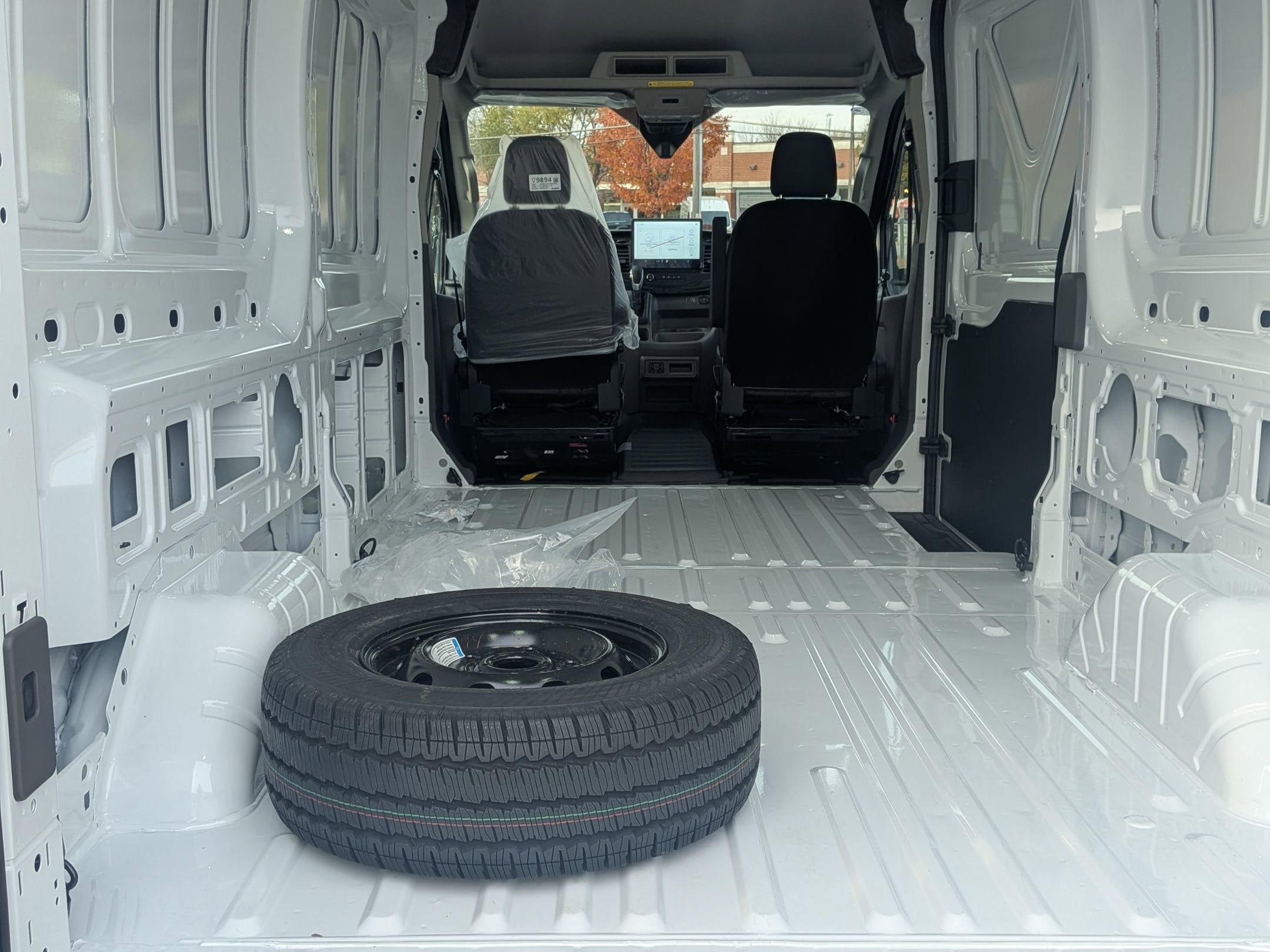 2026 FORD TRANSIT - Image 25