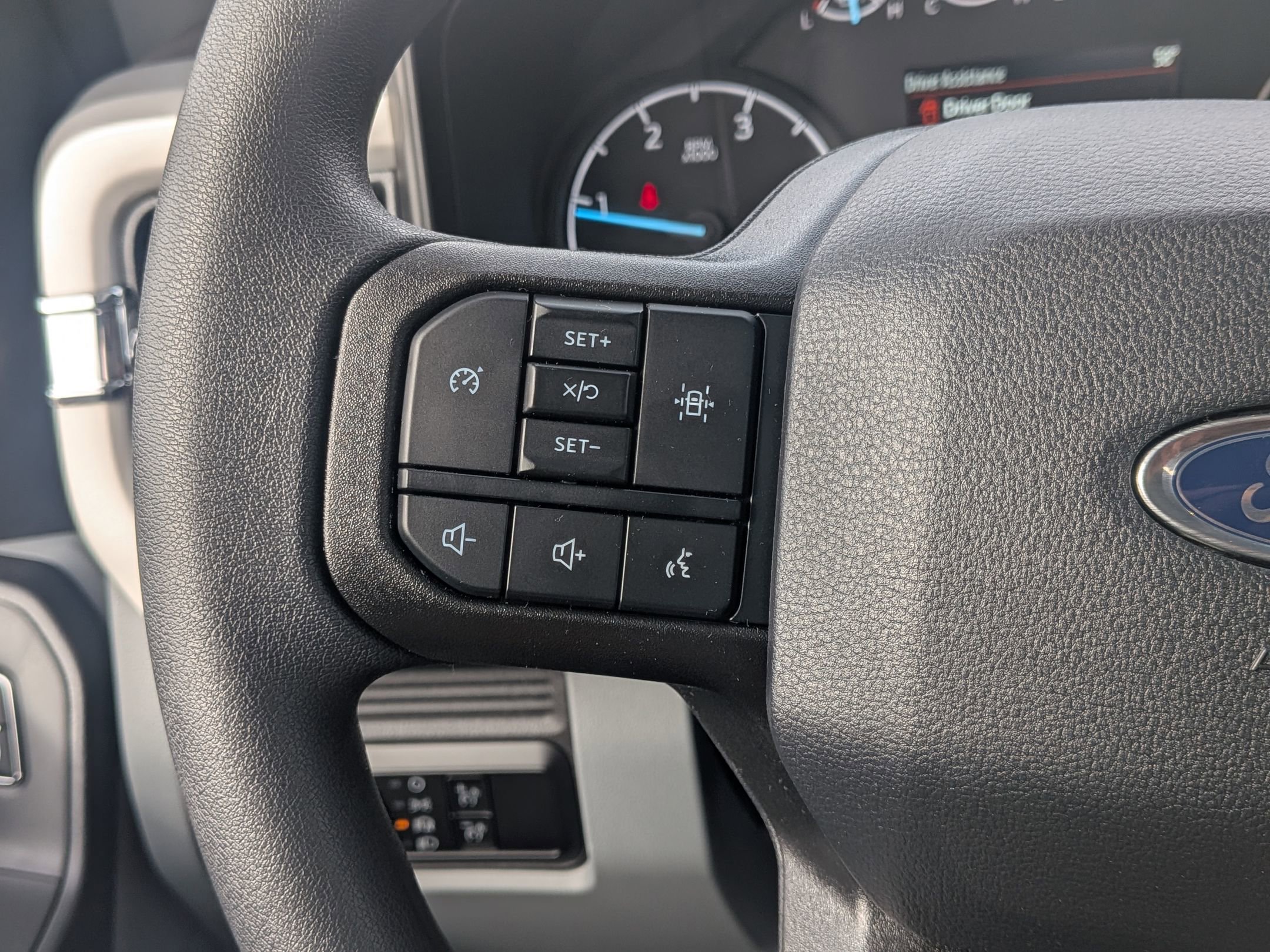 2026 FORD F-350 - Image 14